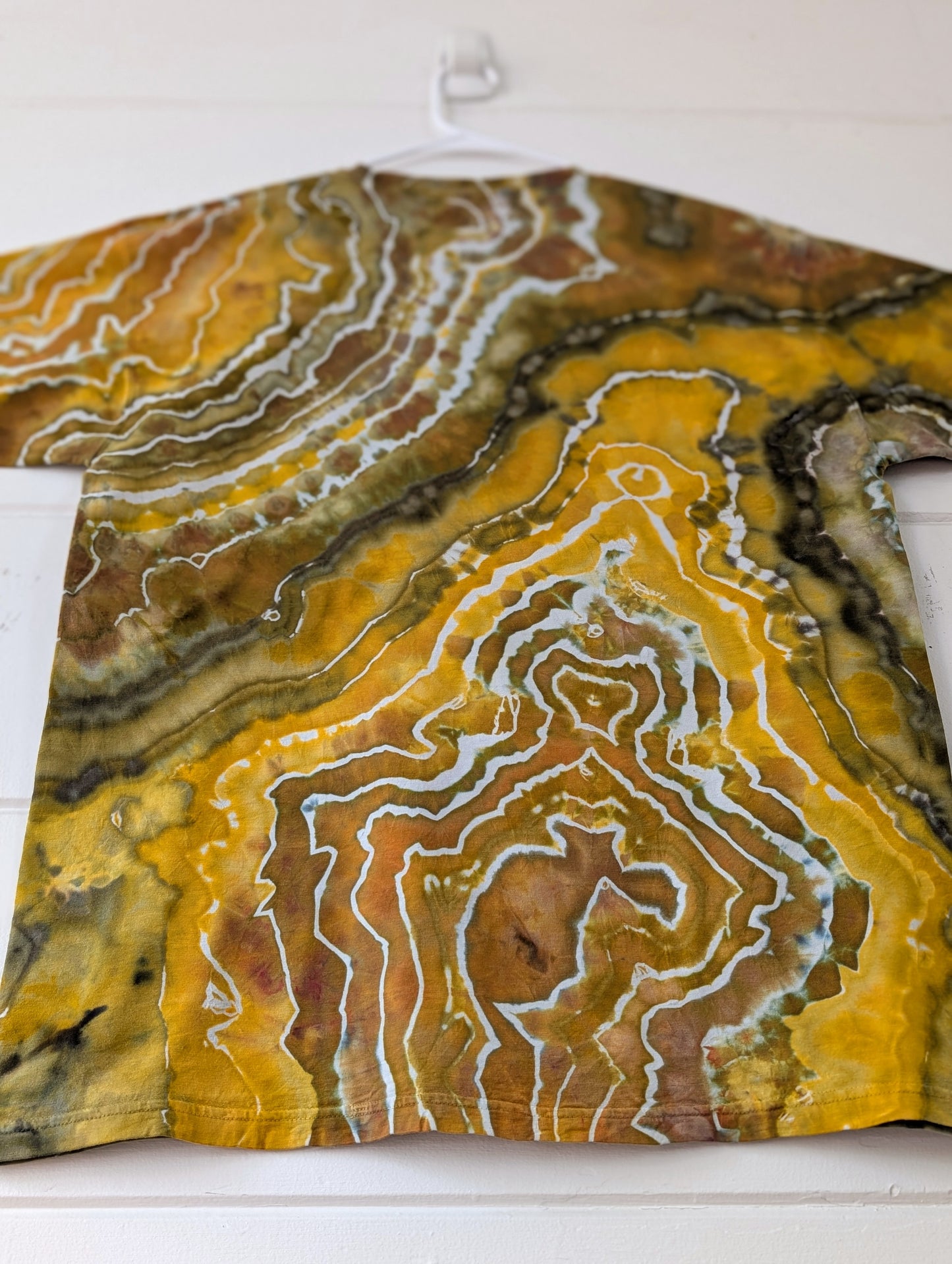 LARGE SACRED GEODE