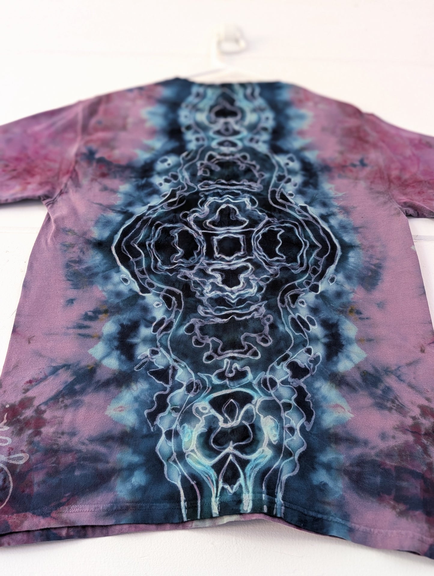 Sacred Reverse • Medium