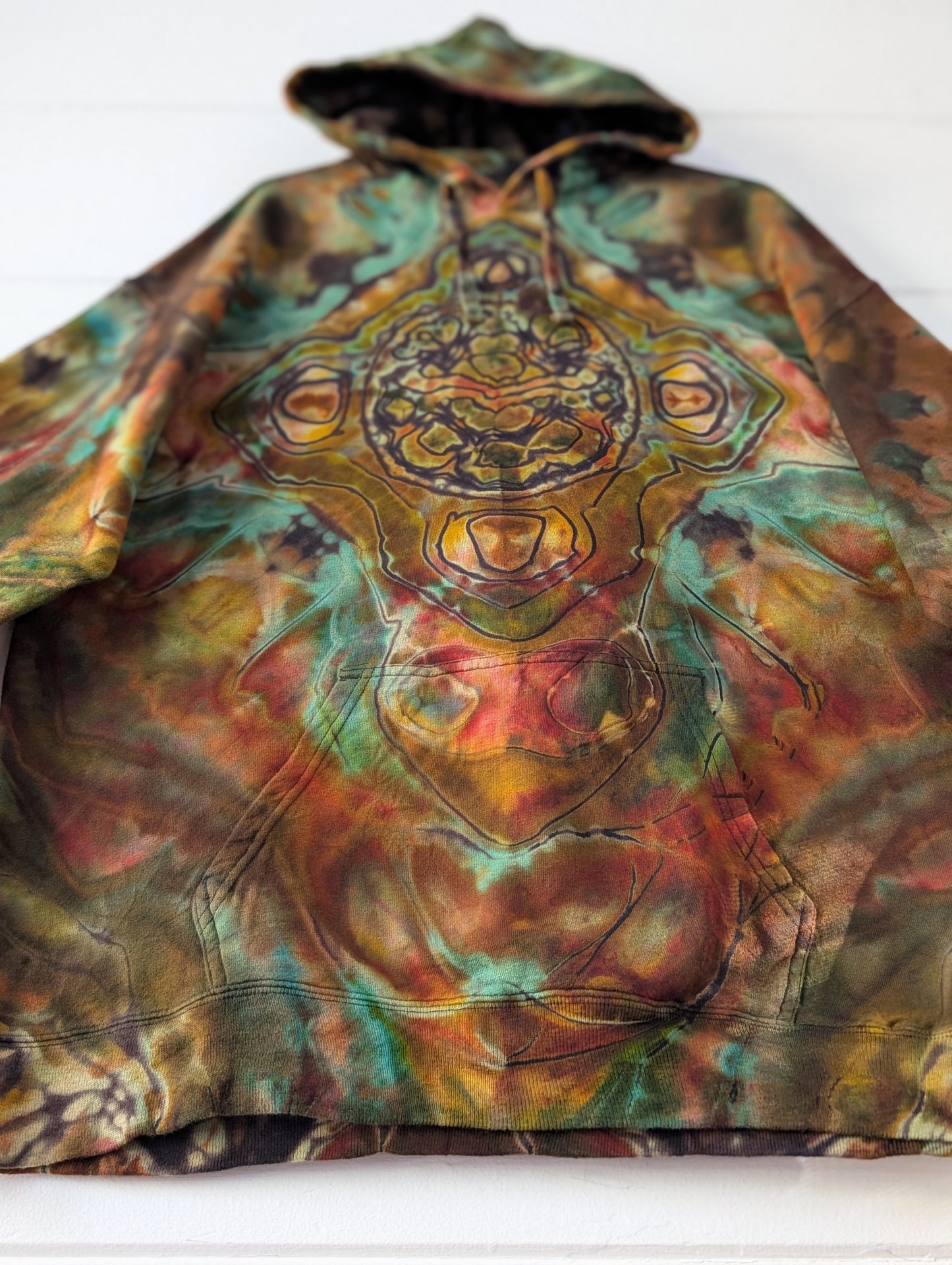 LARGE SACRED MANDALA HOODIE