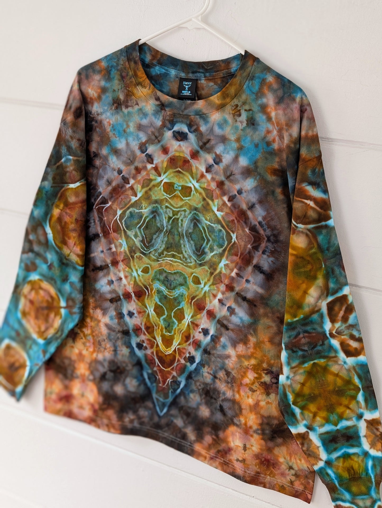 XL SACRED LONG SLEEVE