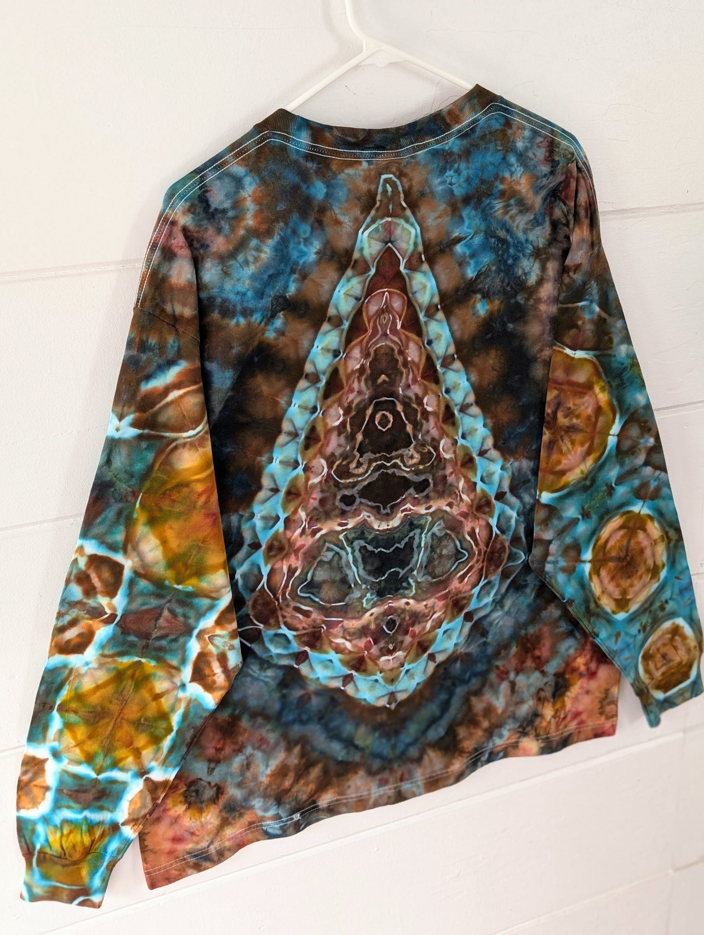 XL SACRED LONG SLEEVE