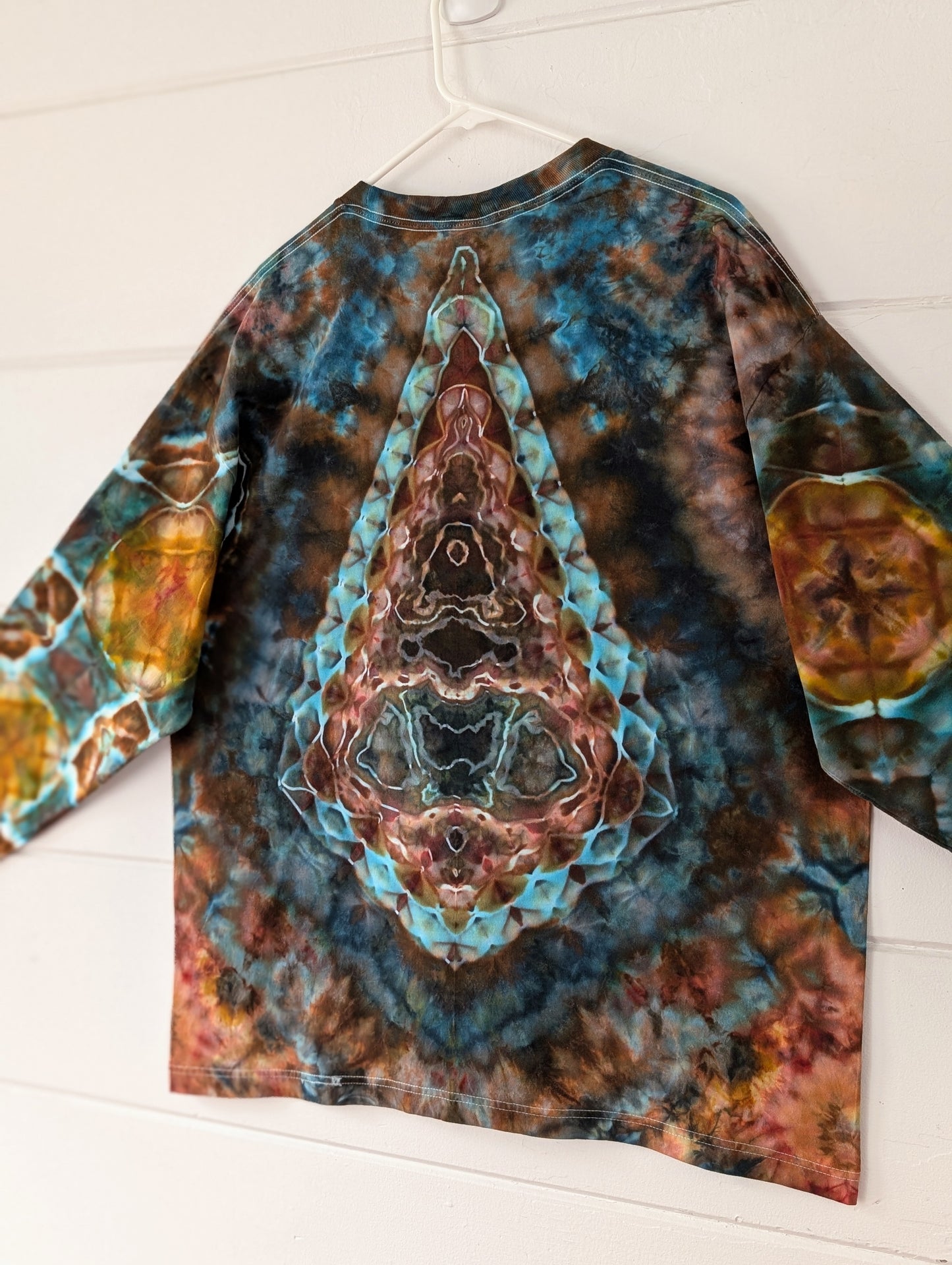 XL SACRED LONG SLEEVE