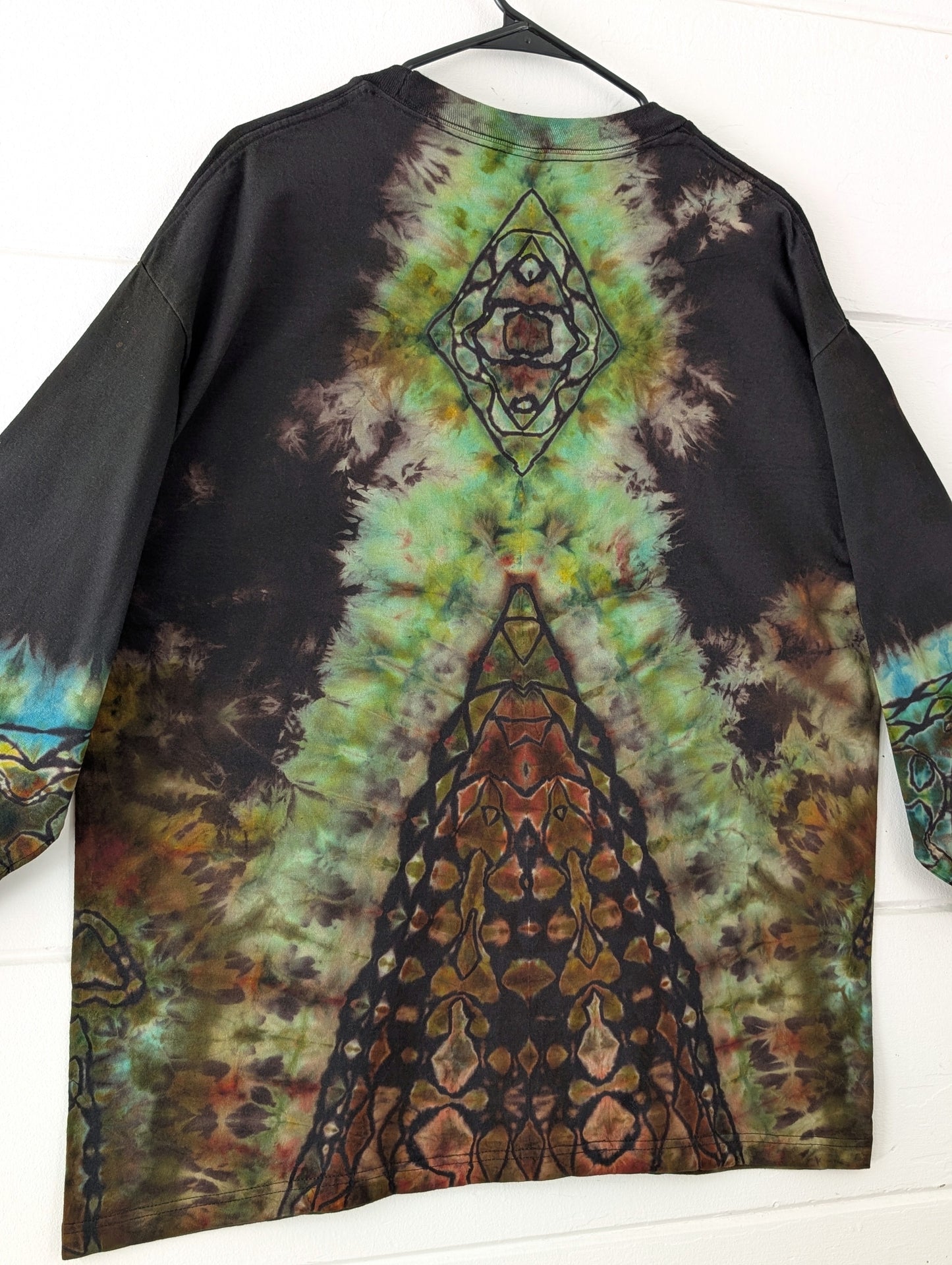 XL DOSED LONG SLEEVE