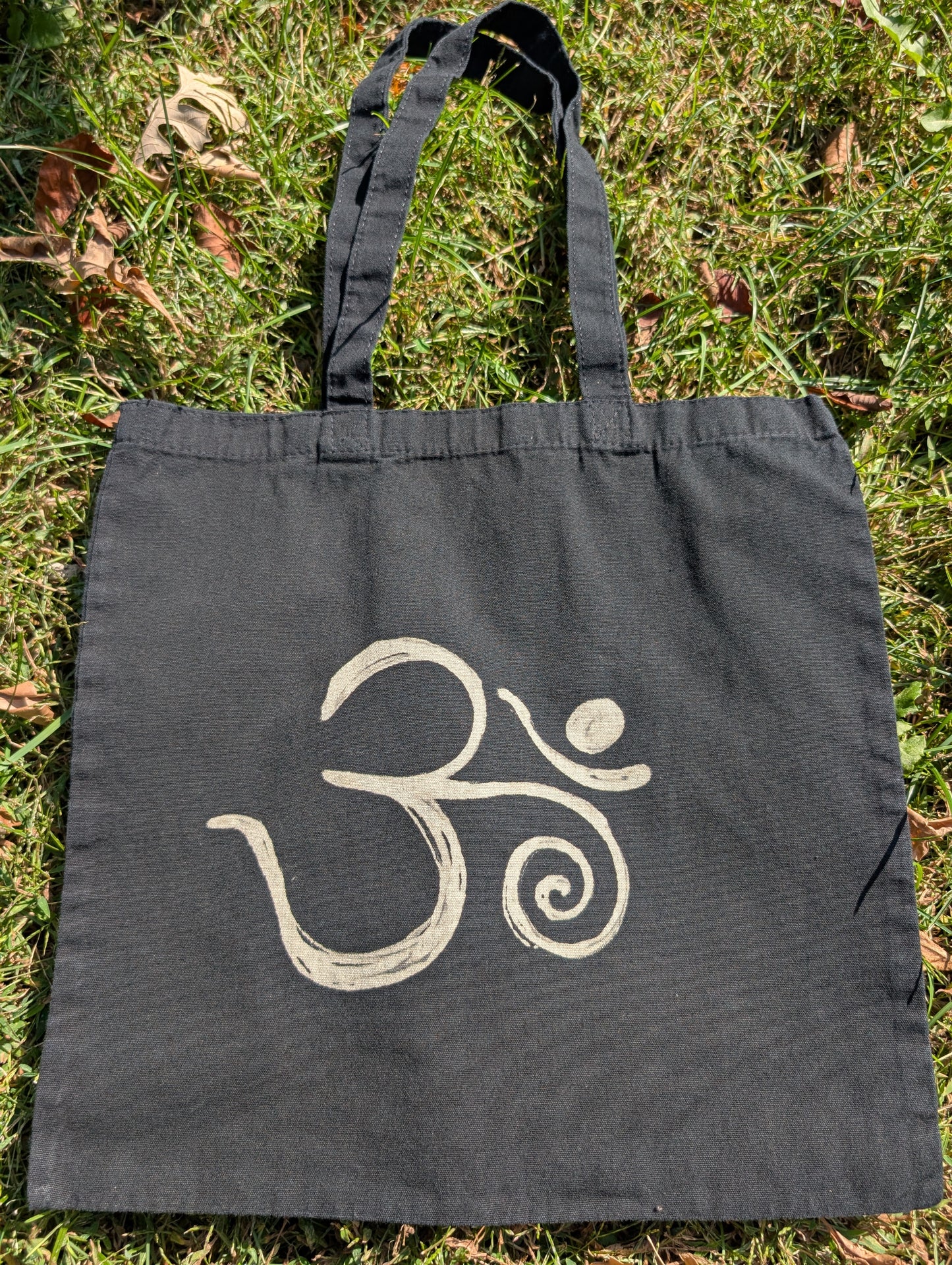 TOTE BAGS