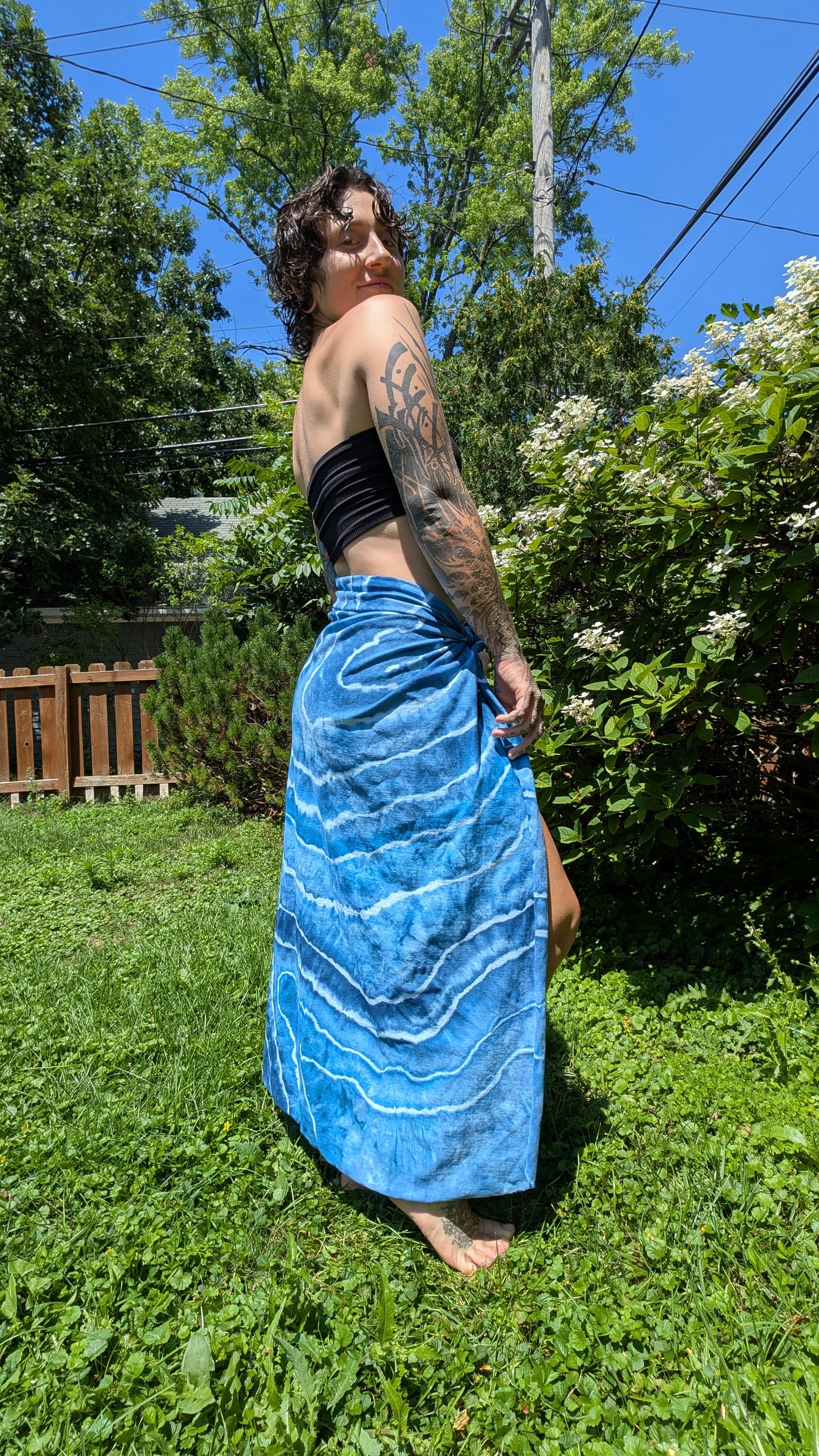 LONG SARONG