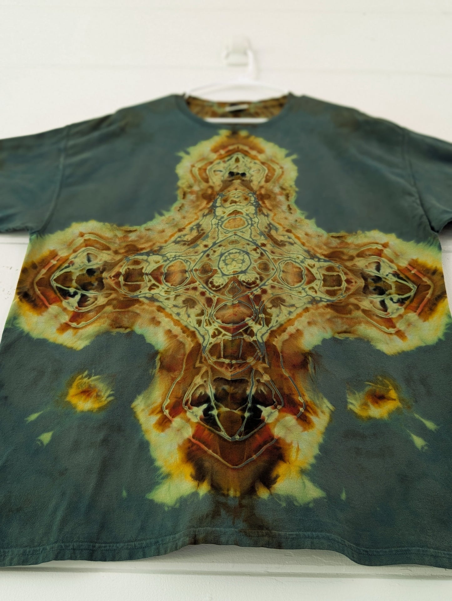 Sacred Reverse • XL