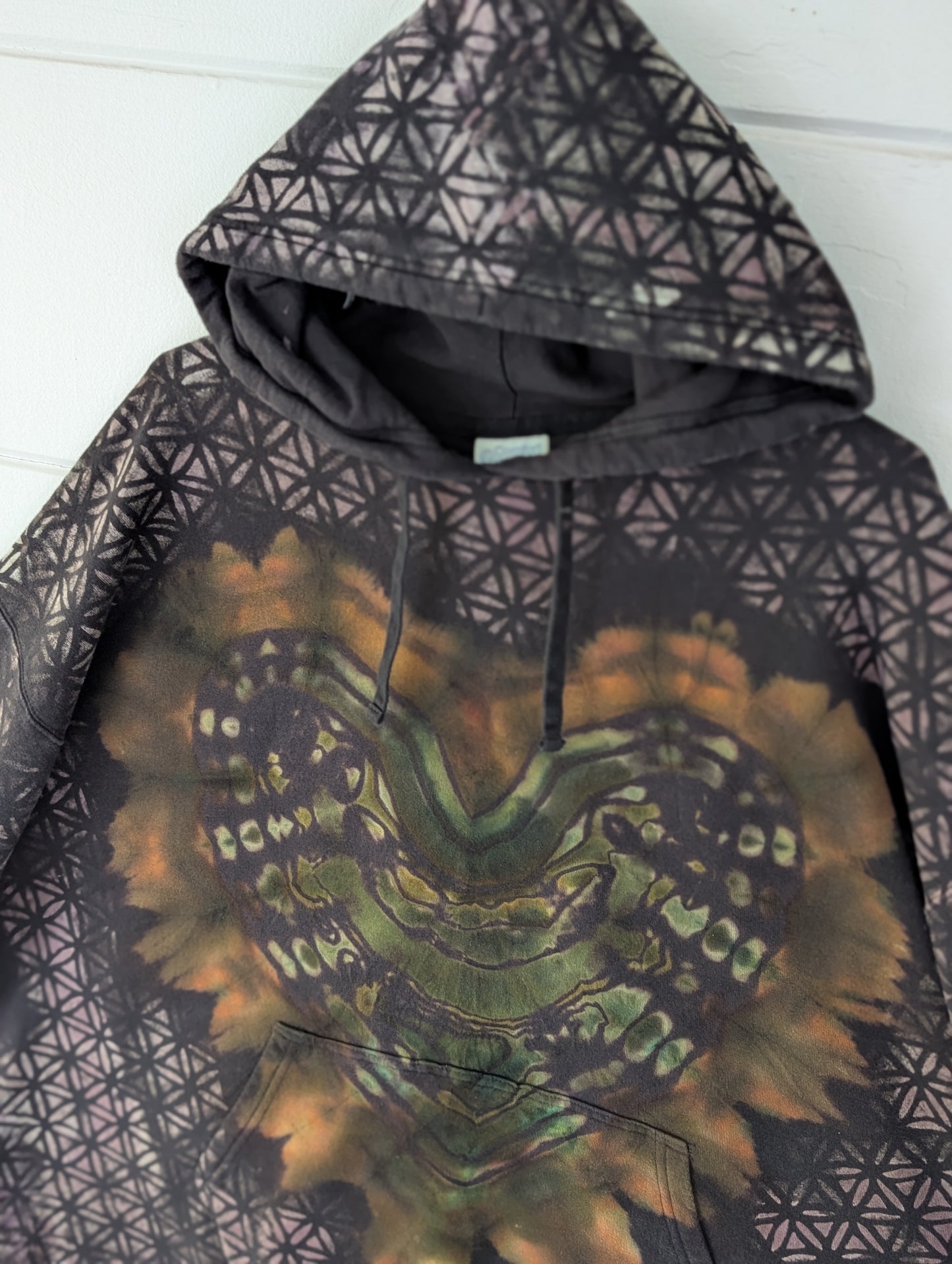 Heart Cave • 2XL