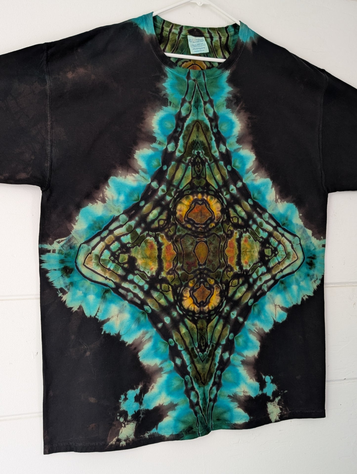 Sacred Reverse • 2XL