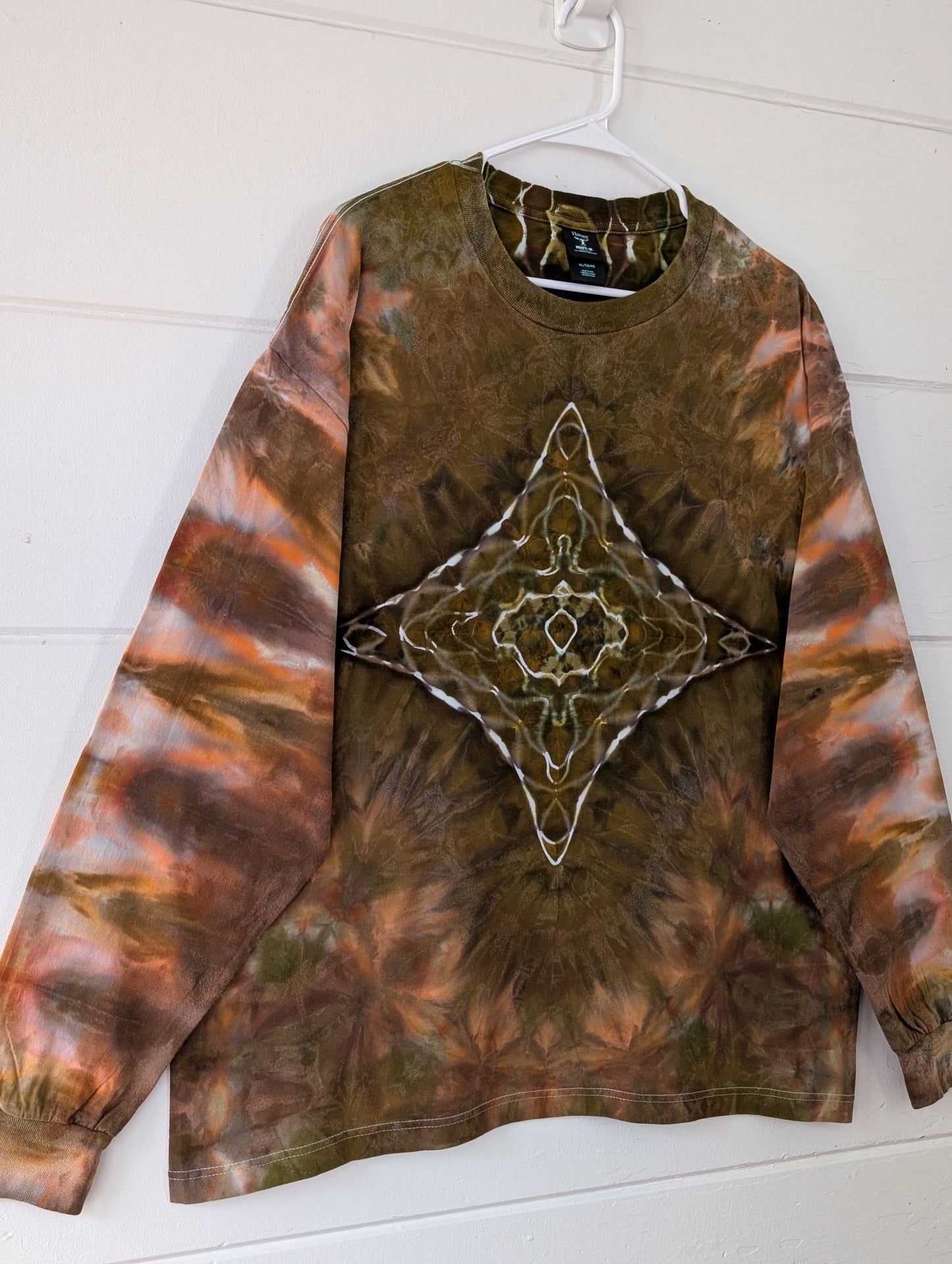 XL SACRED LONG SLEEVE