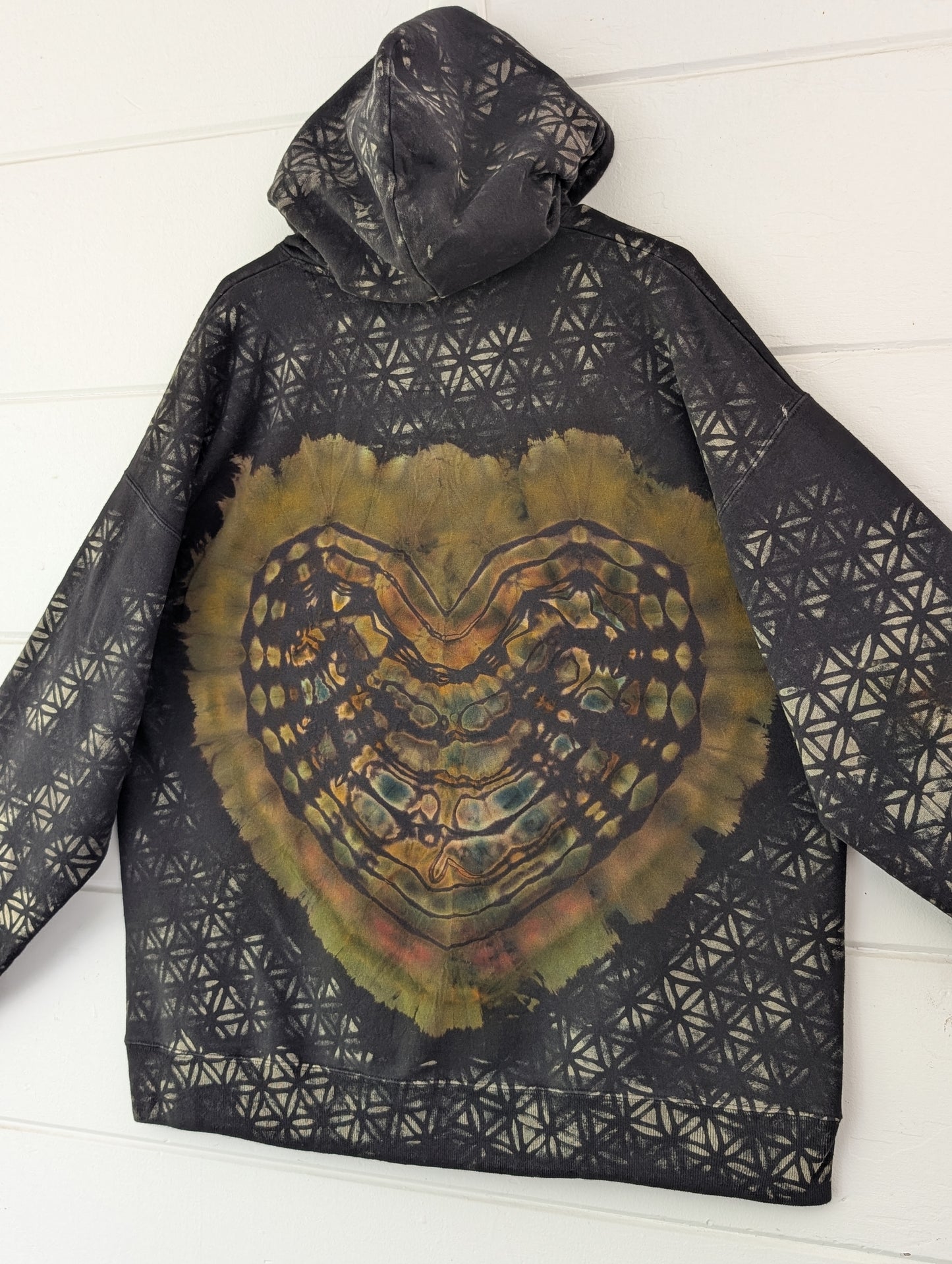 Heart Cave • XL
