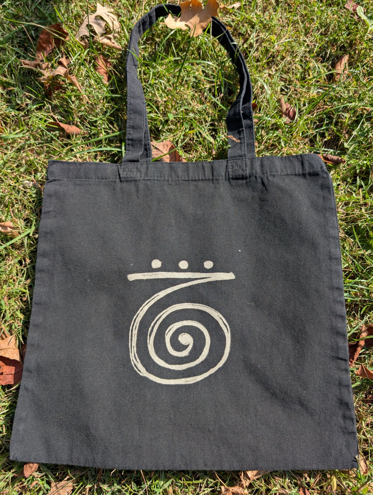 TOTE BAGS