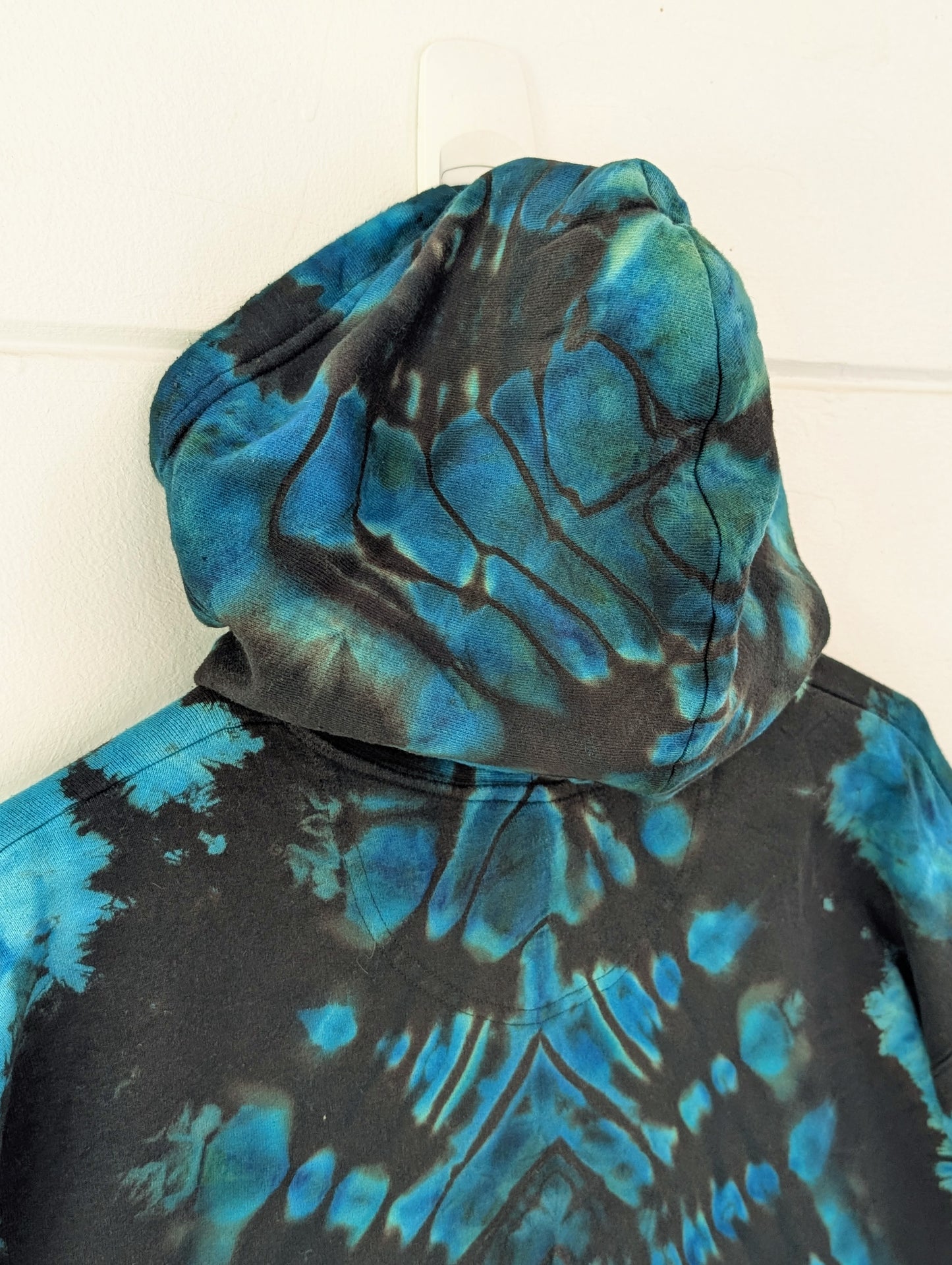 MEDIUM OG HOODIE