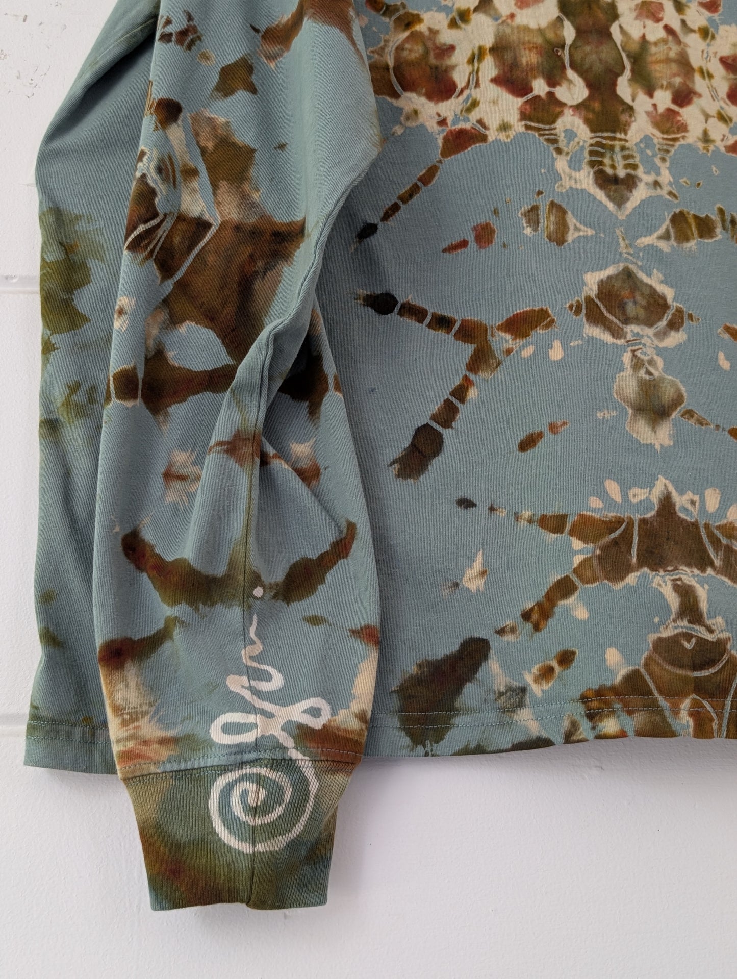 Sacred Long Sleeve • XL