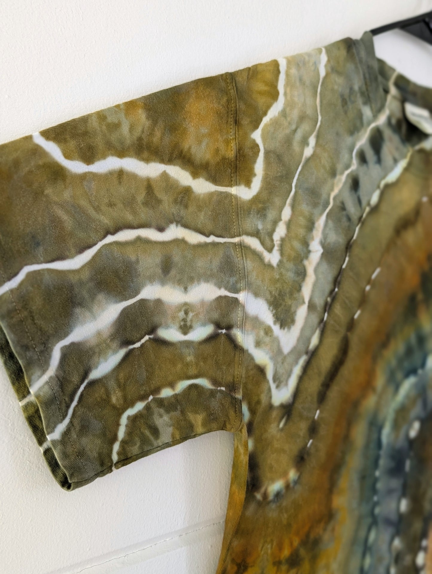 MEDIUM SACRED AGATE