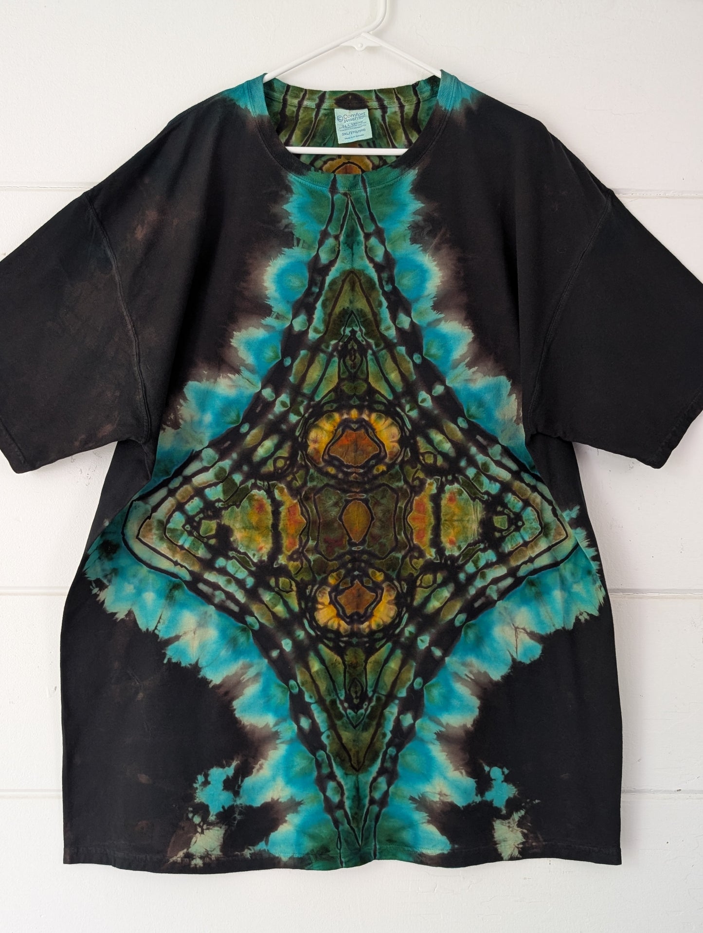 Sacred Reverse • 2XL