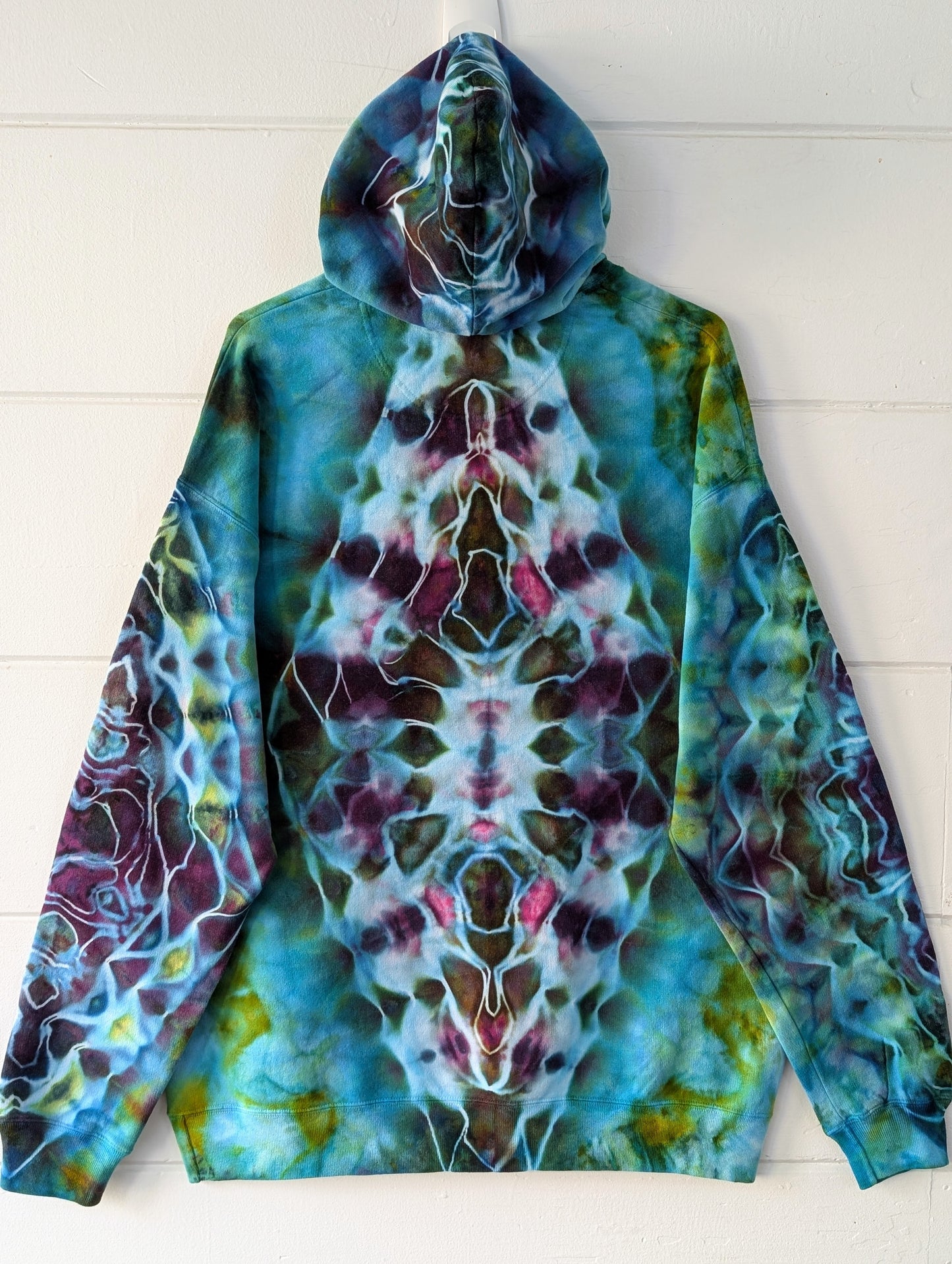 LARGE SACRED LUX HOODIE