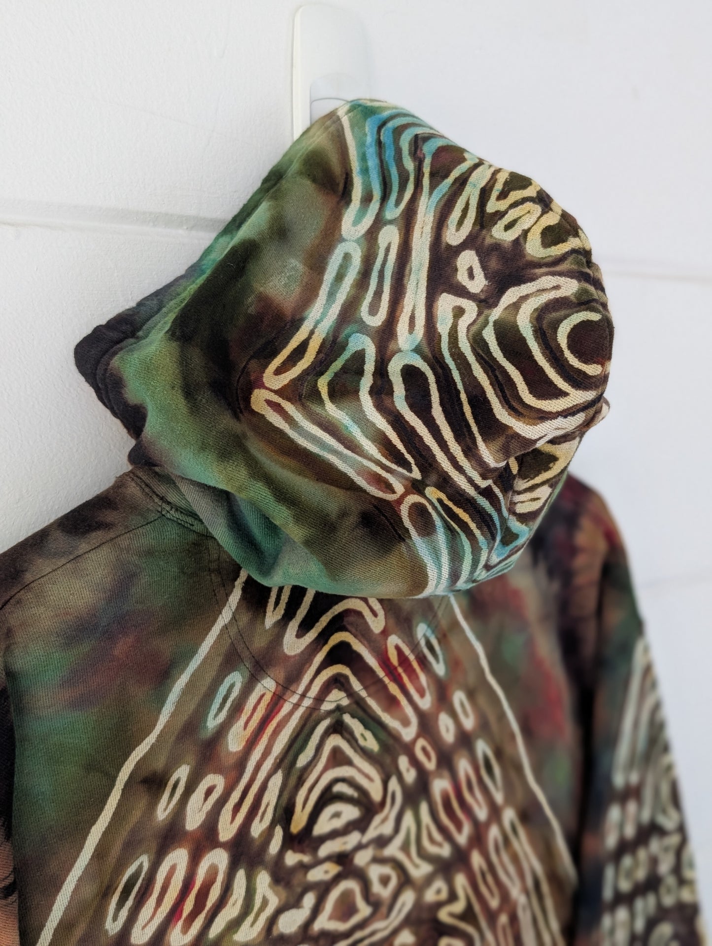 MEDIUM VISIONARY HOODIE