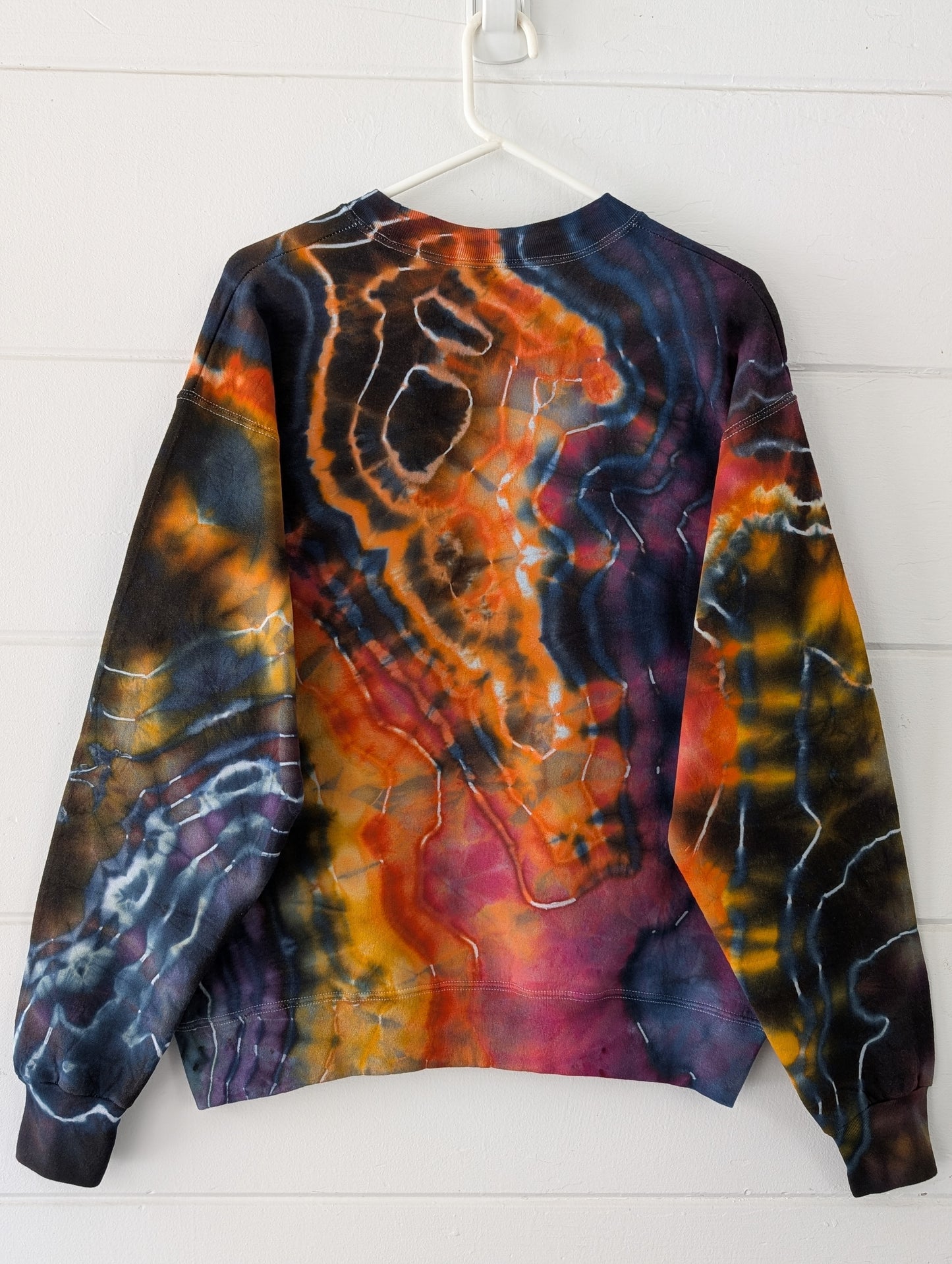 MEDIUM HEAVYWEIGHT CREWNECK