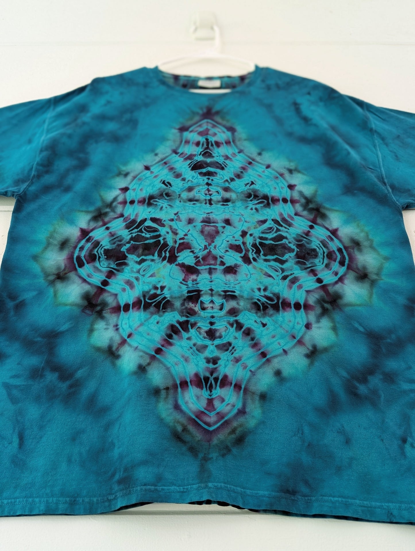 Sacred Reverse • XL