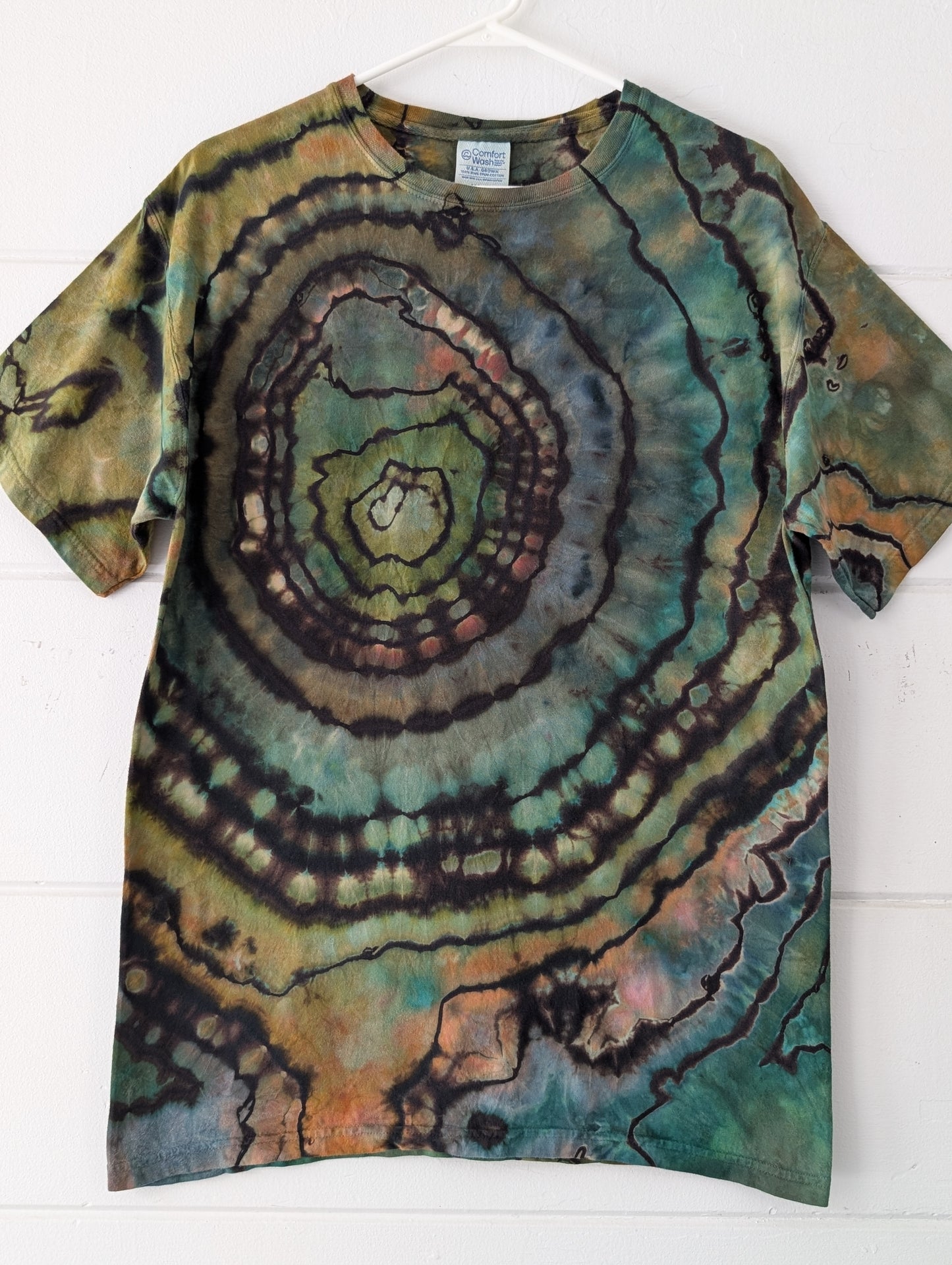 MEDIUM REVERSE GEODE