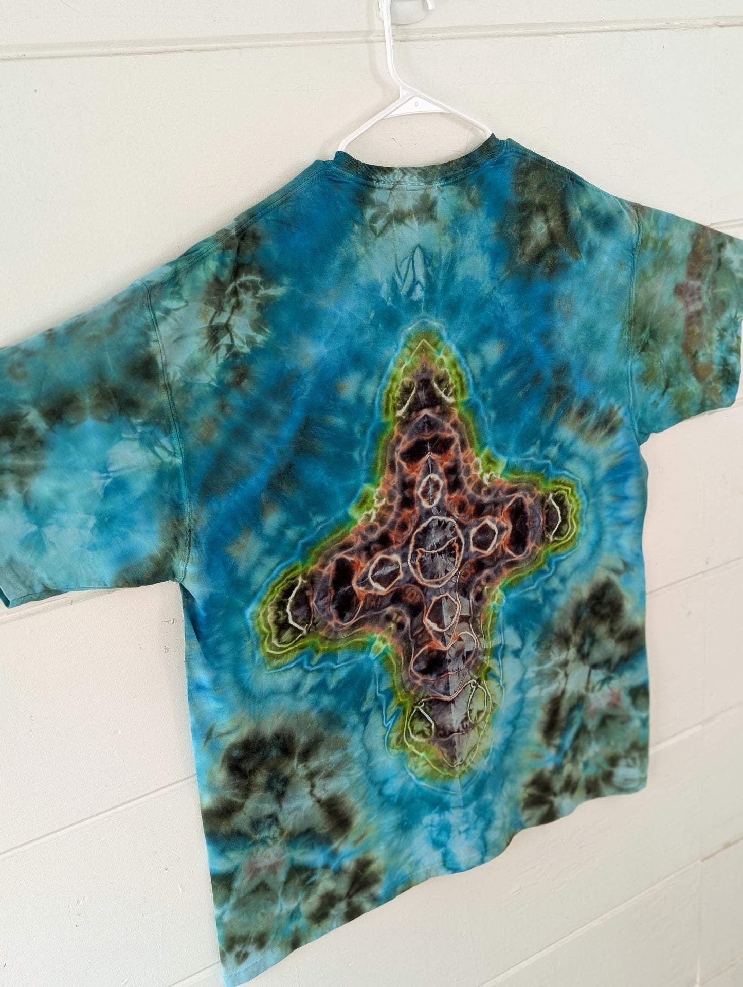 2XL SACRED MANDALA