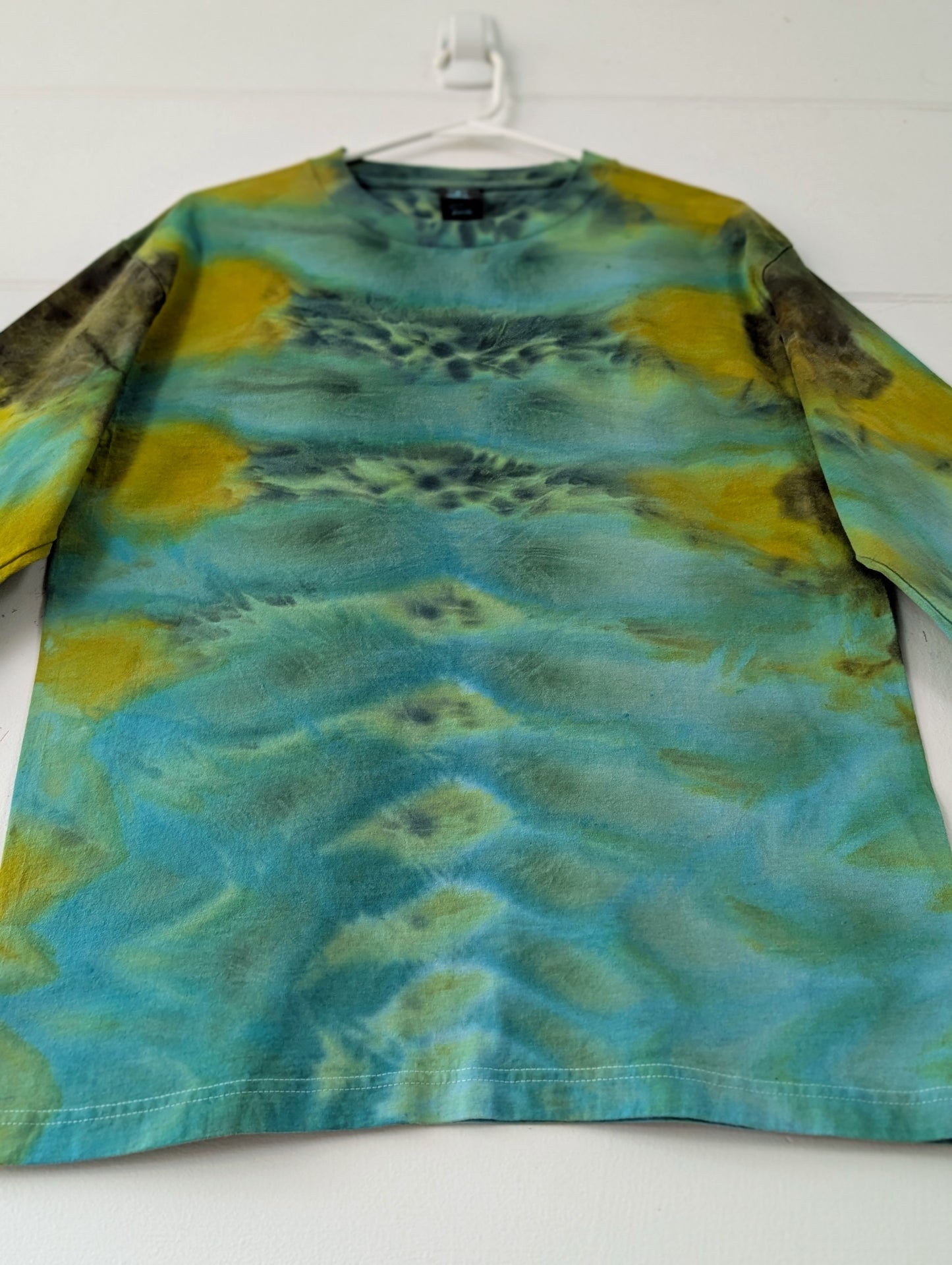 MEDIUM FLOW LONG SLEEVE