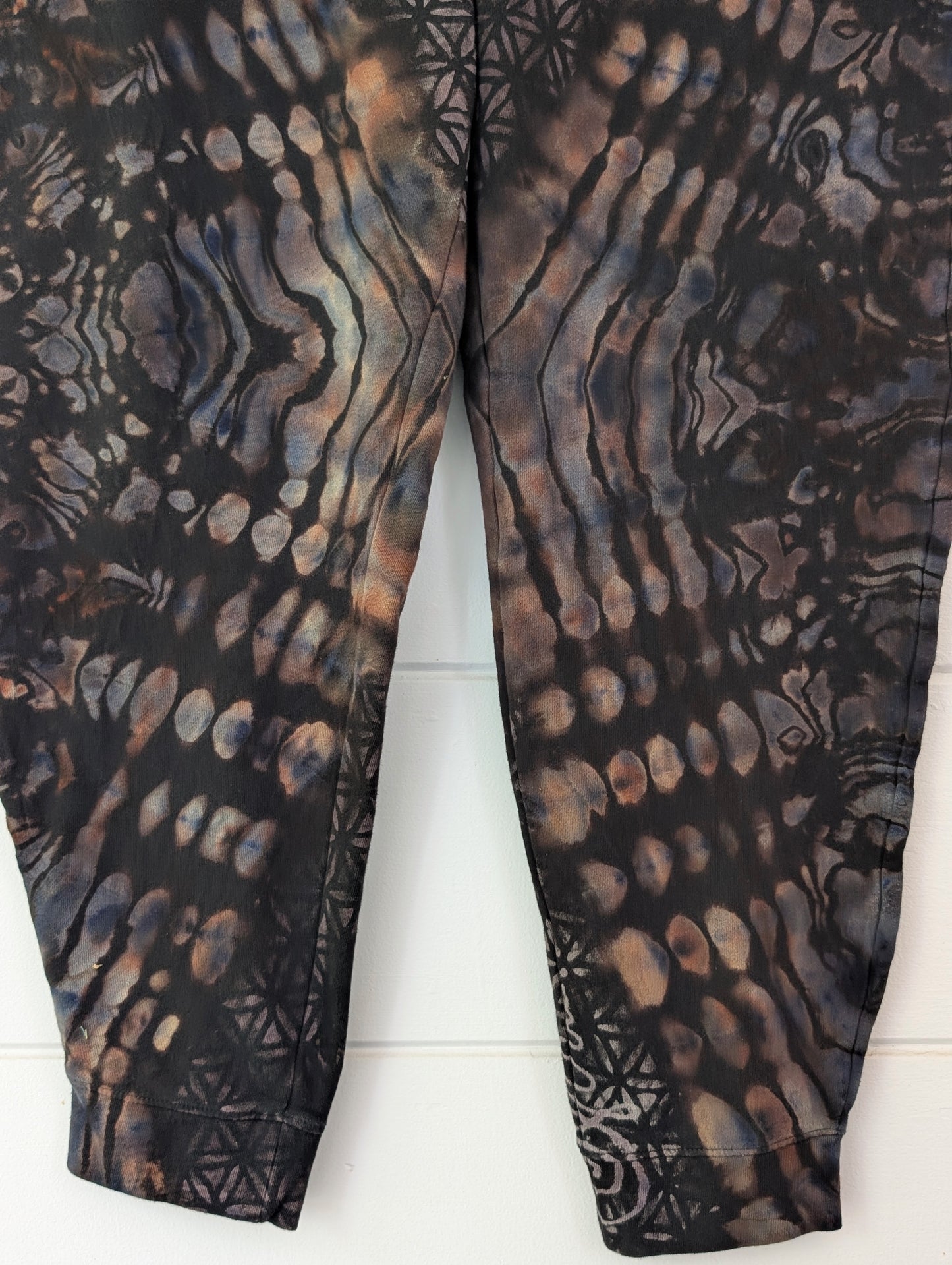 Sacred Sweatpants • 2XL