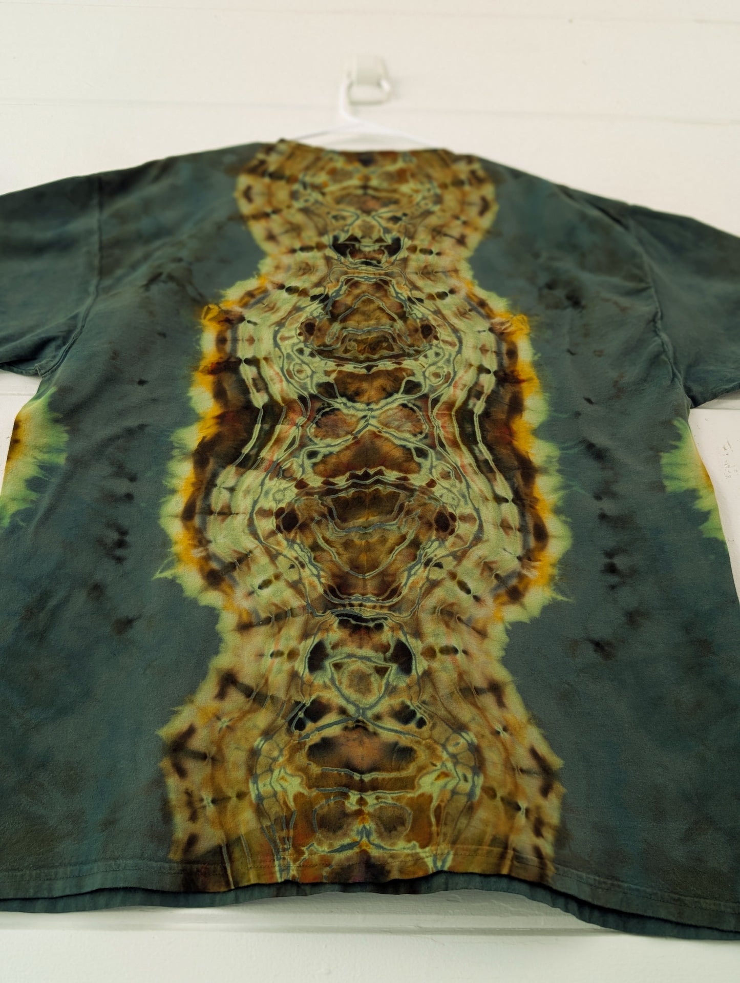 Sacred Reverse • XL