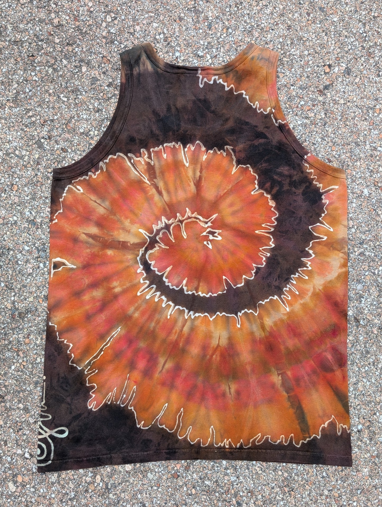 Spiral Tank • Medium