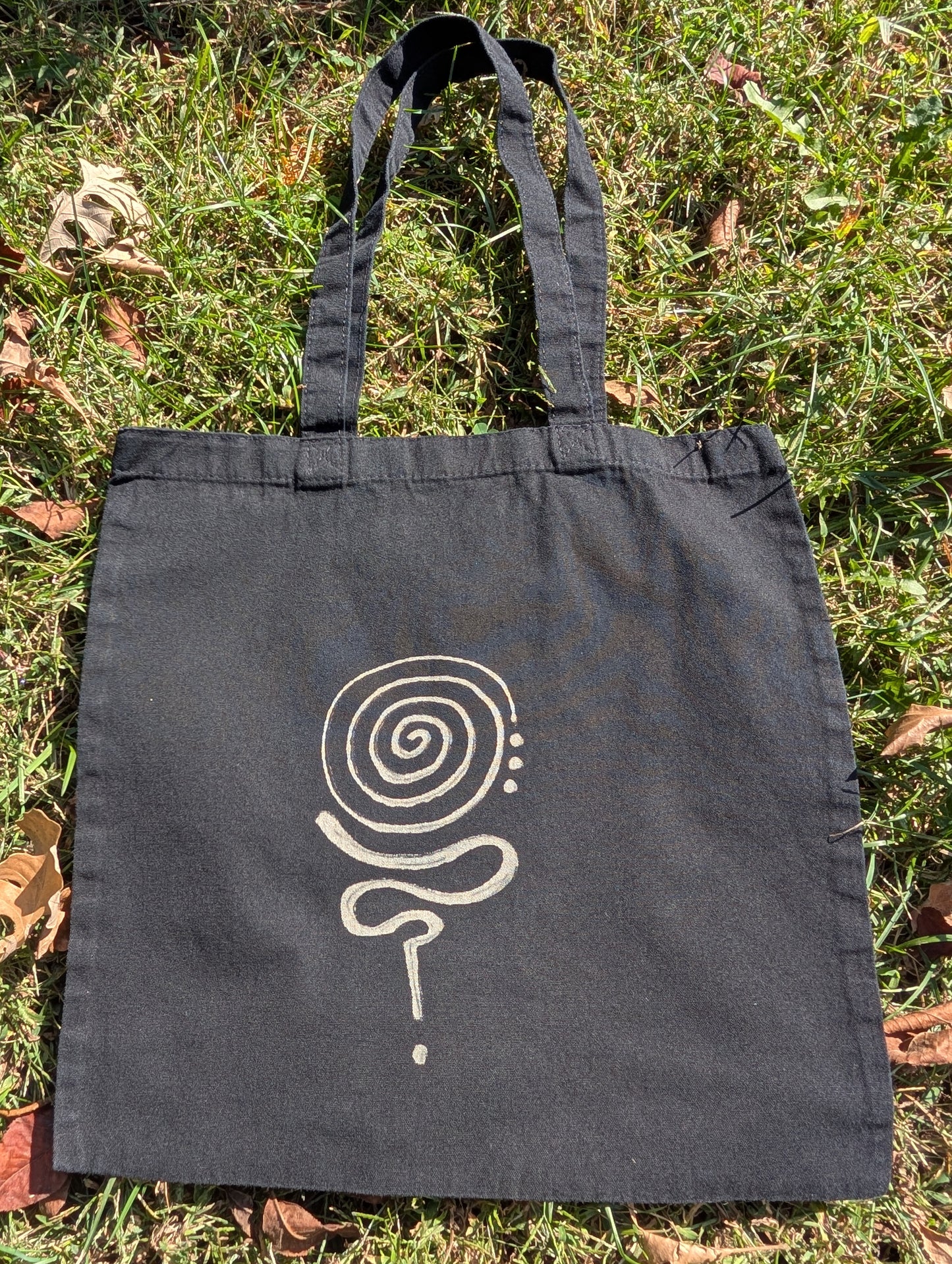 TOTE BAGS