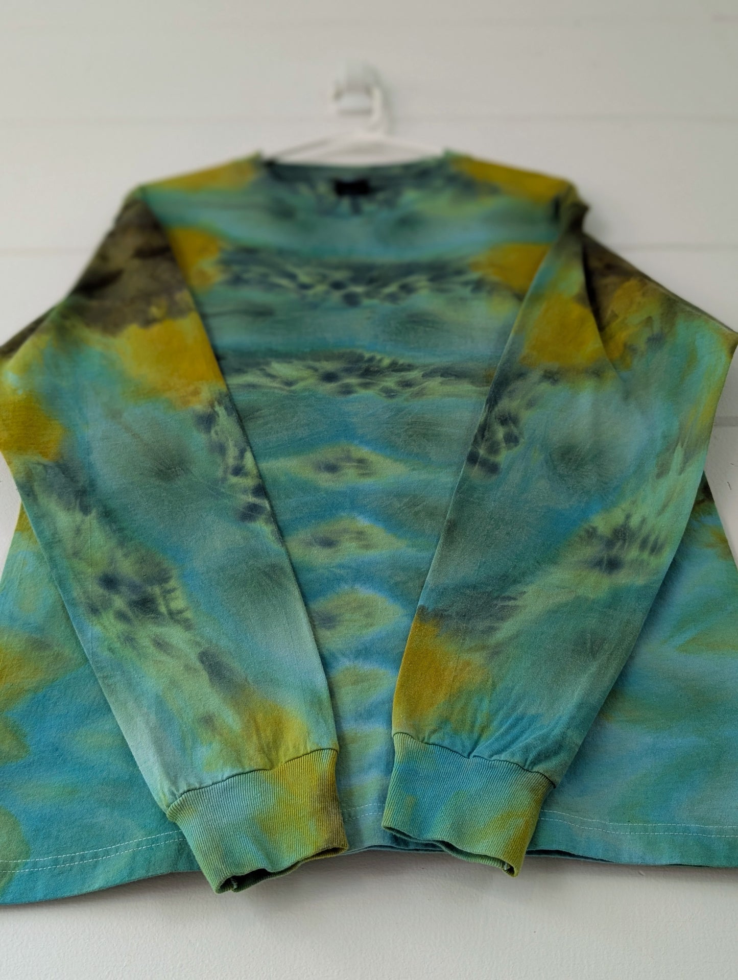 MEDIUM FLOW LONG SLEEVE