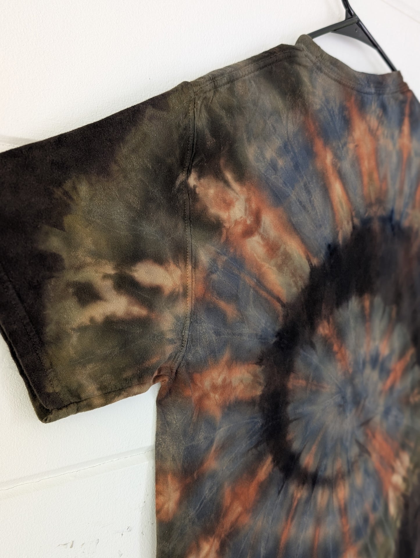 MEDIUM REVERSE SPIRAL