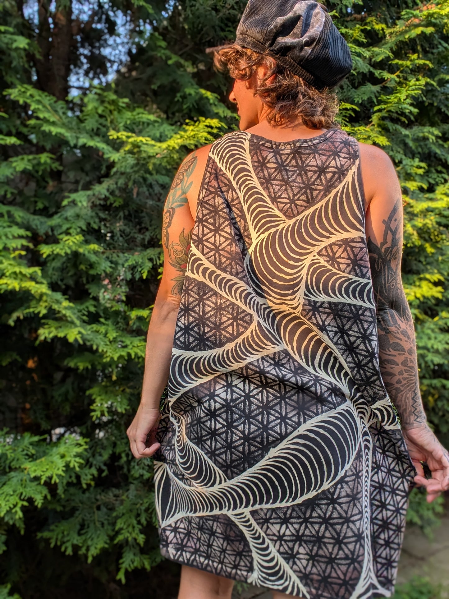 2XL MENS TANK