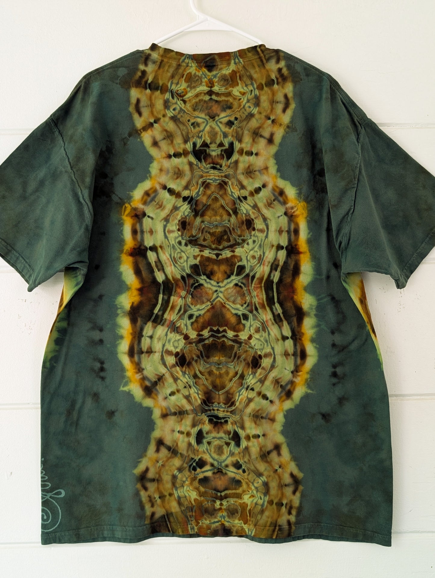 Sacred Reverse • XL