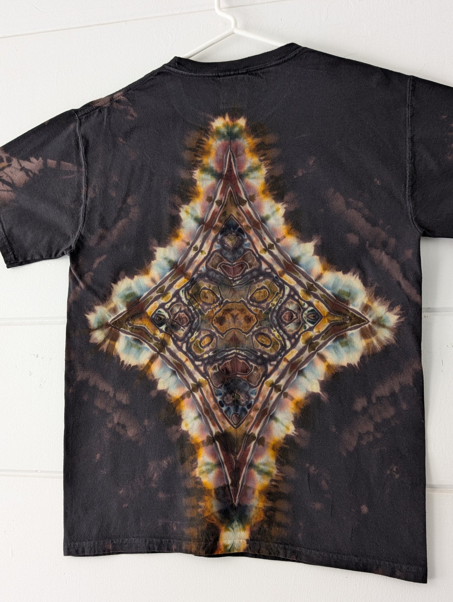 MEDIUM SACRED REVERSE