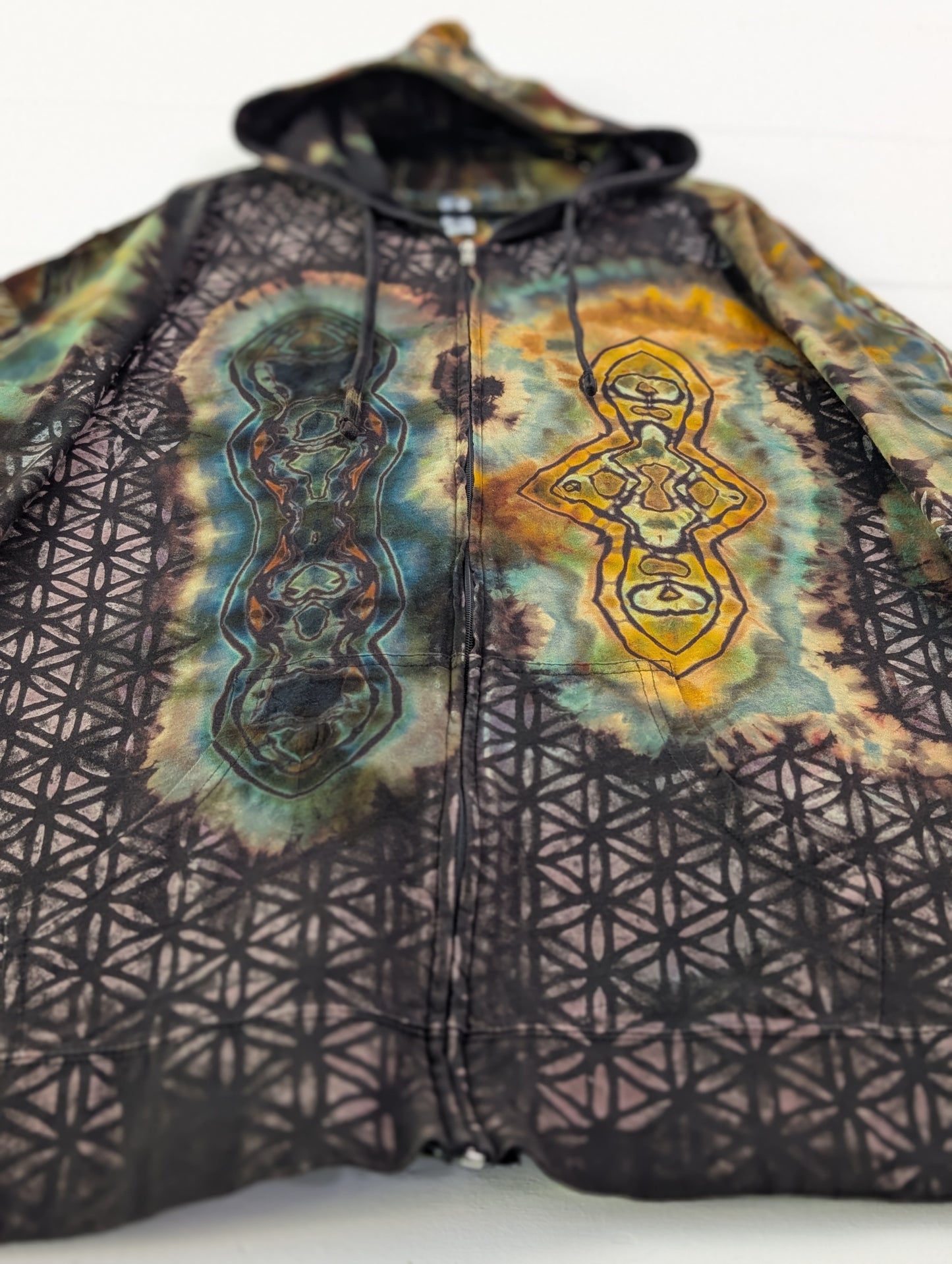 Lightweight Zip Up • 2XL