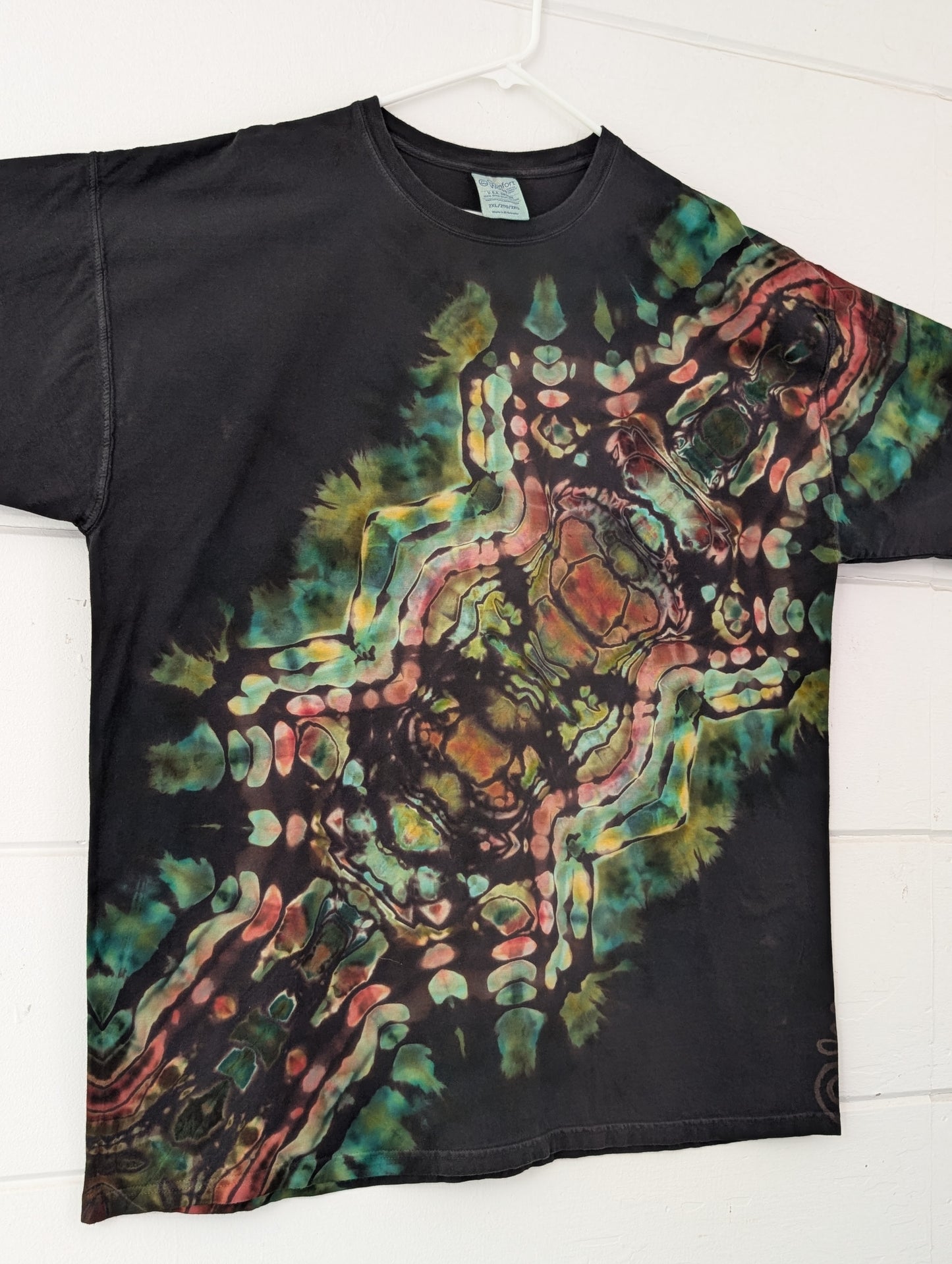 Sacred Reverse • 2XL