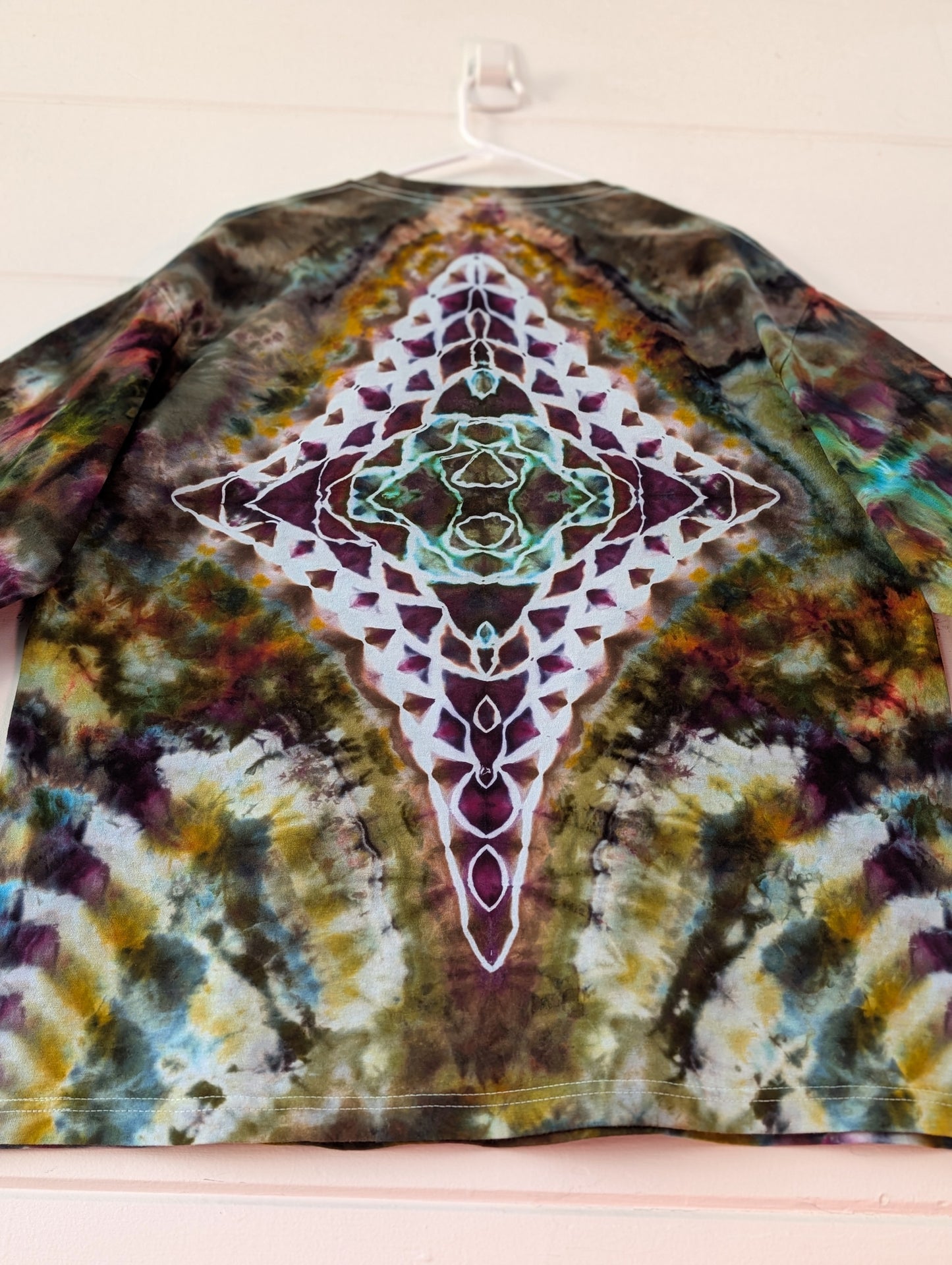 XL SACRED LONG SLEEVE