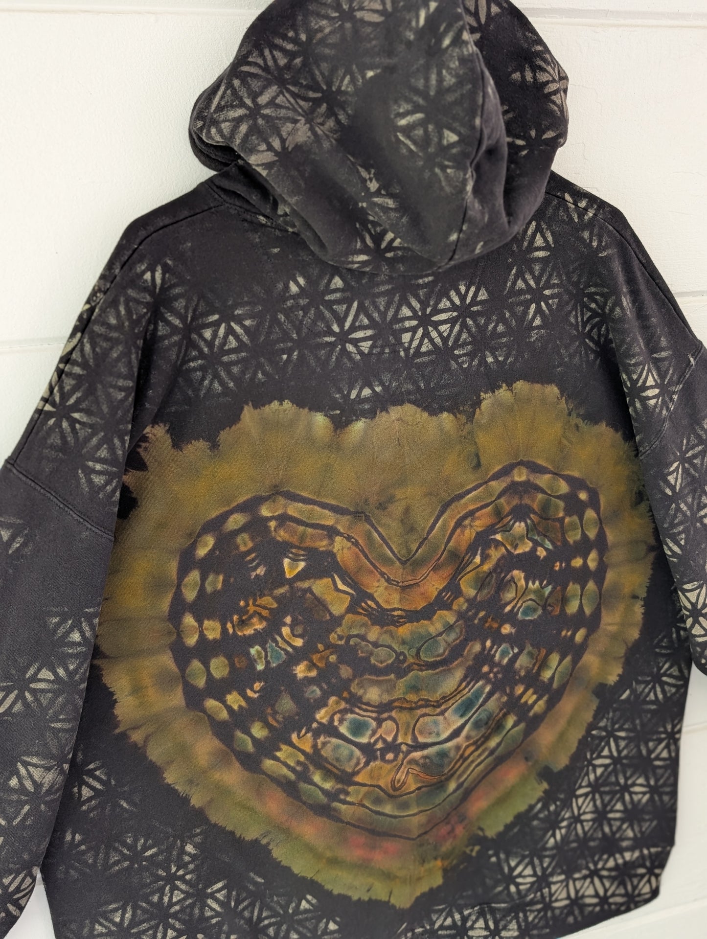 Heart Cave • XL