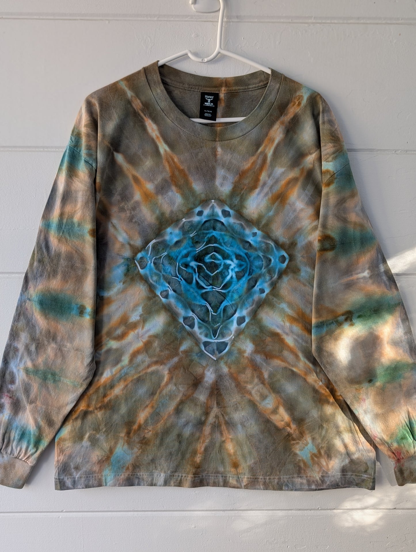 XL SACRED LONG SLEEVE