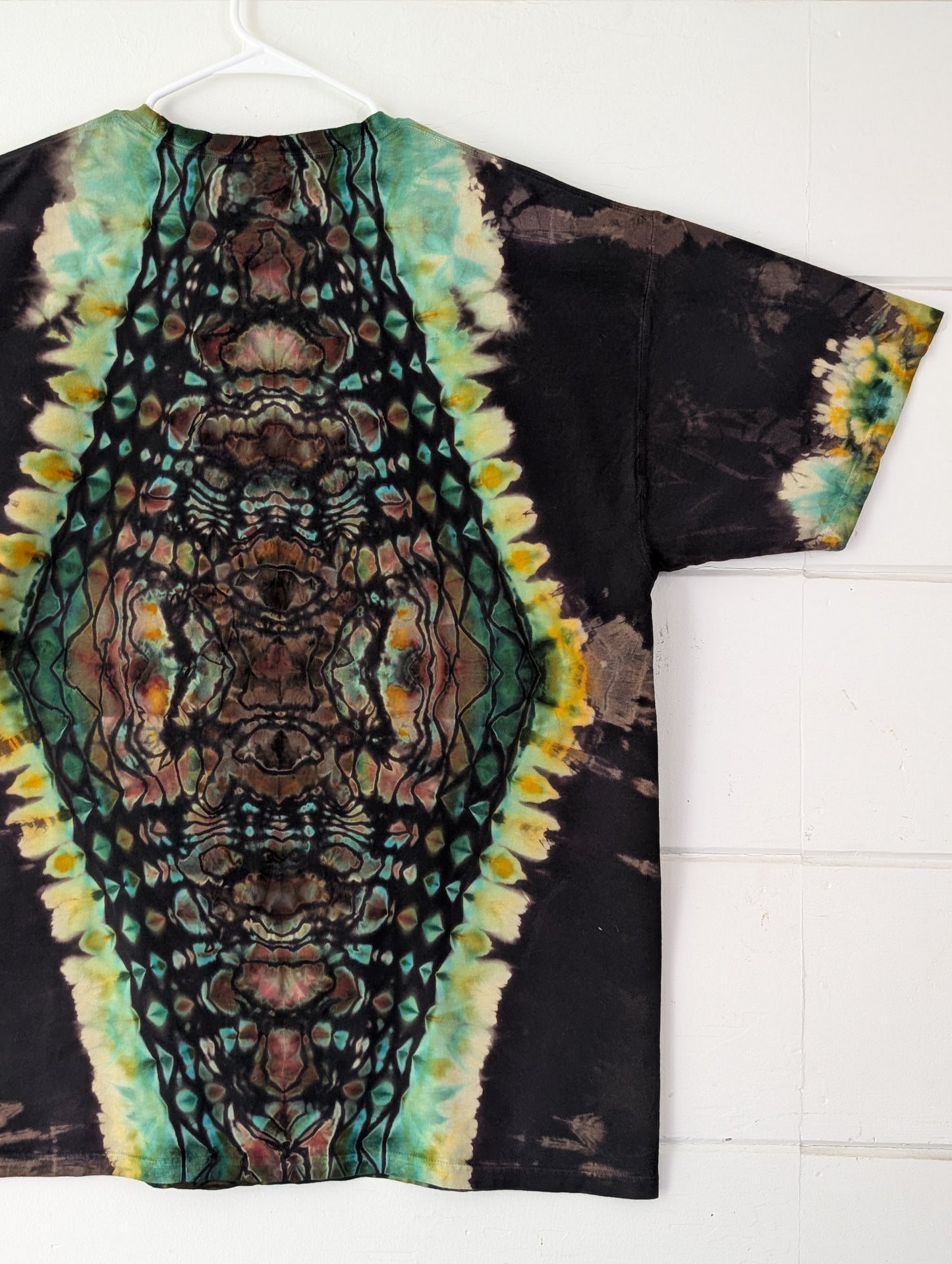 Sacred Reverse • 2XL