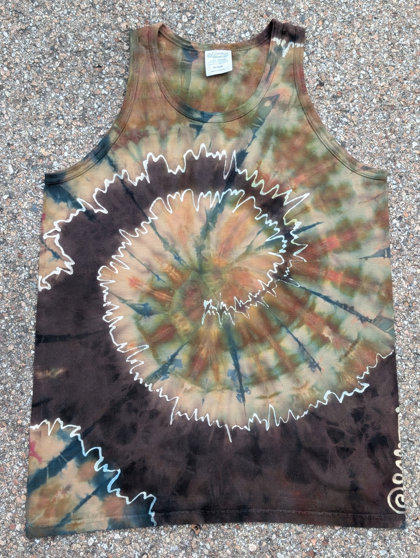 Spiral Tank • Medium