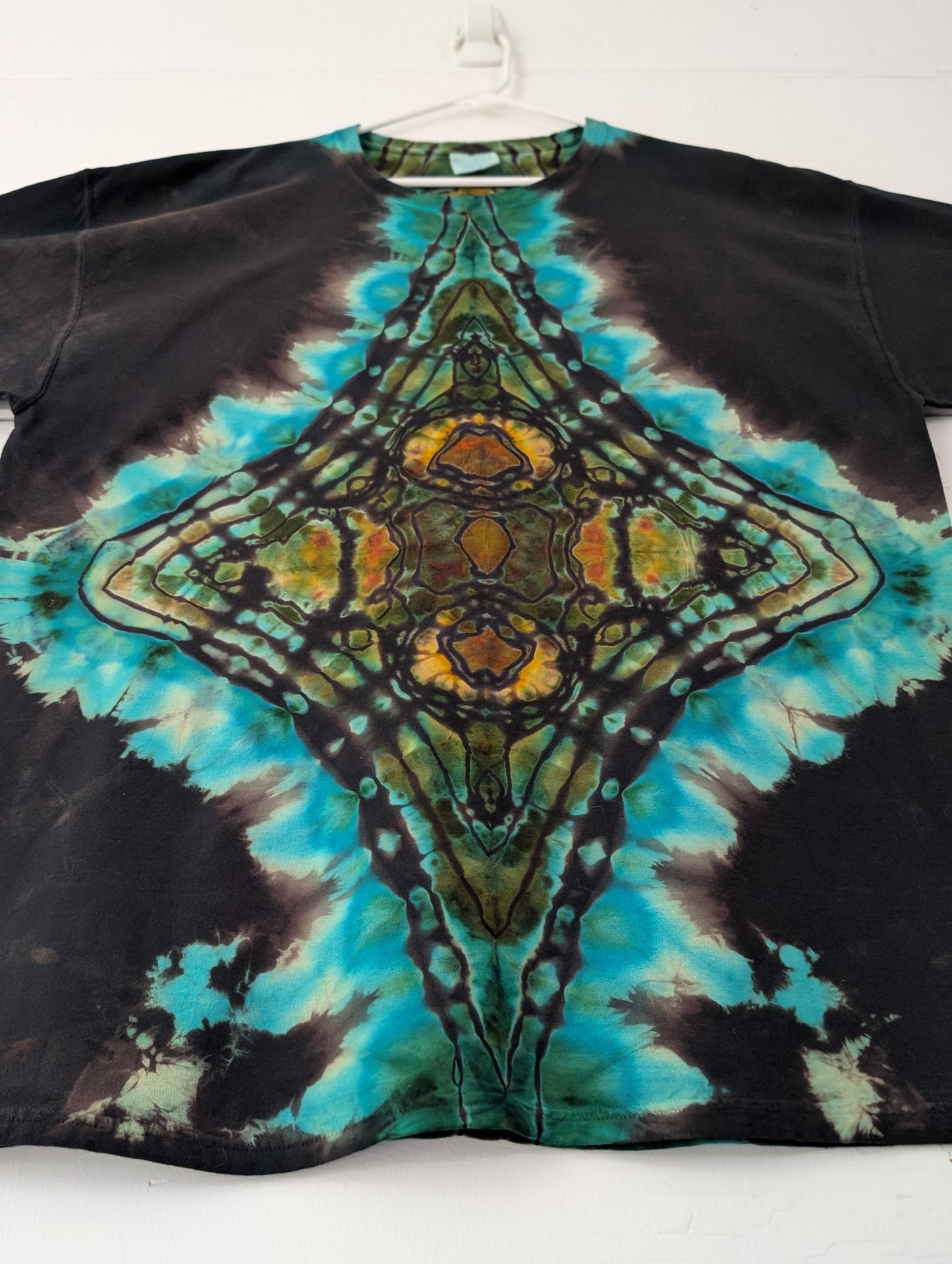 Sacred Reverse • 2XL
