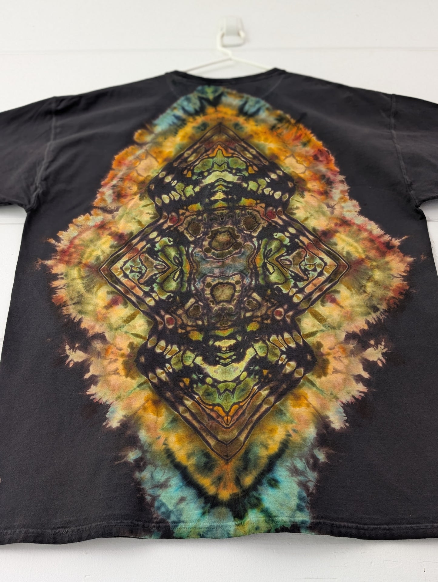 Sacred Reverse • 2XL