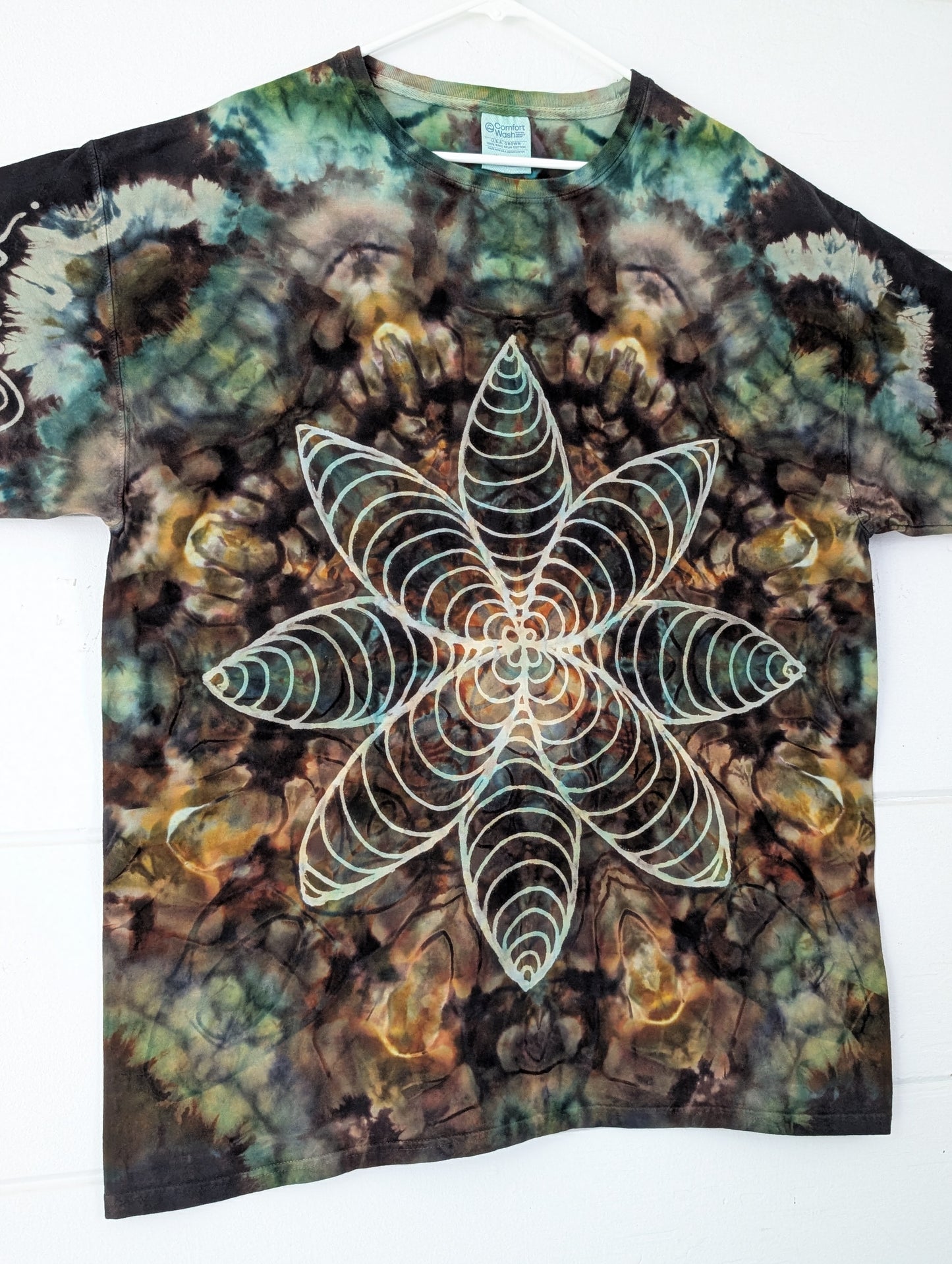 Sacred Tee • XL