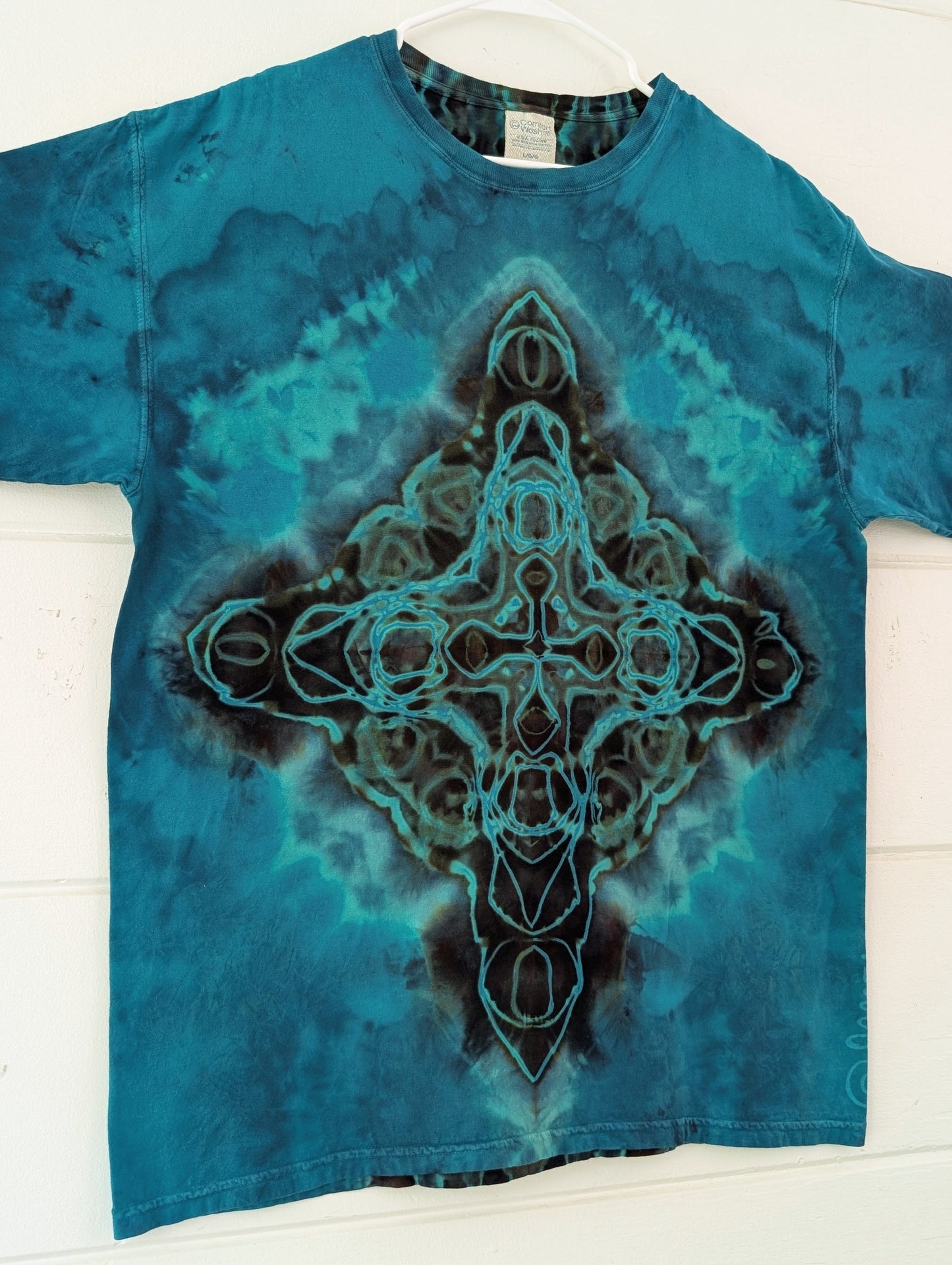 Sacred Reverse • Large