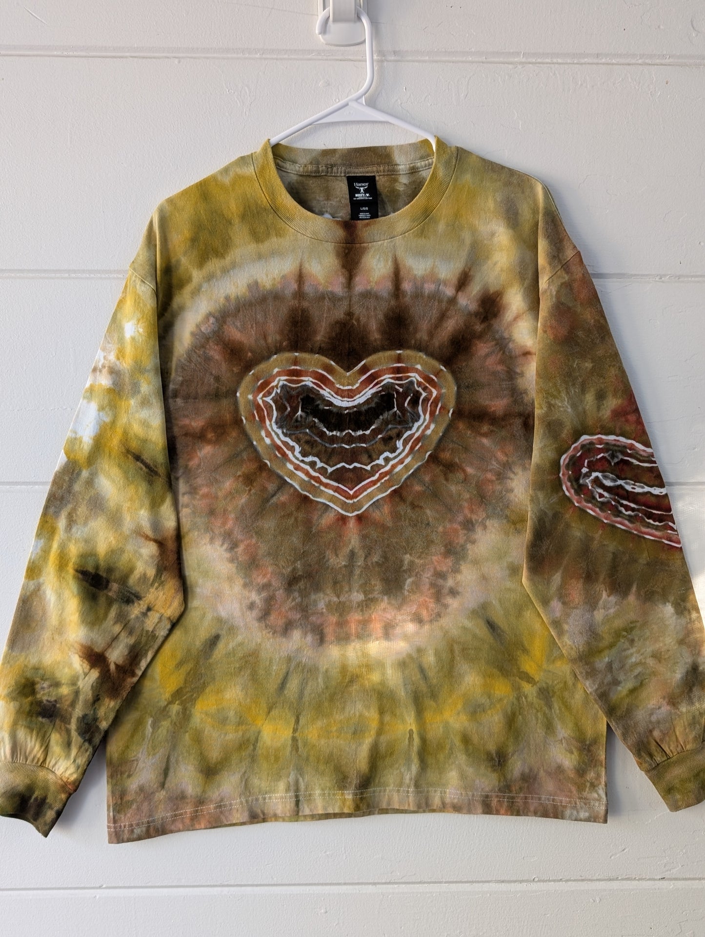 LARGE SACRED LONG SLEEVE