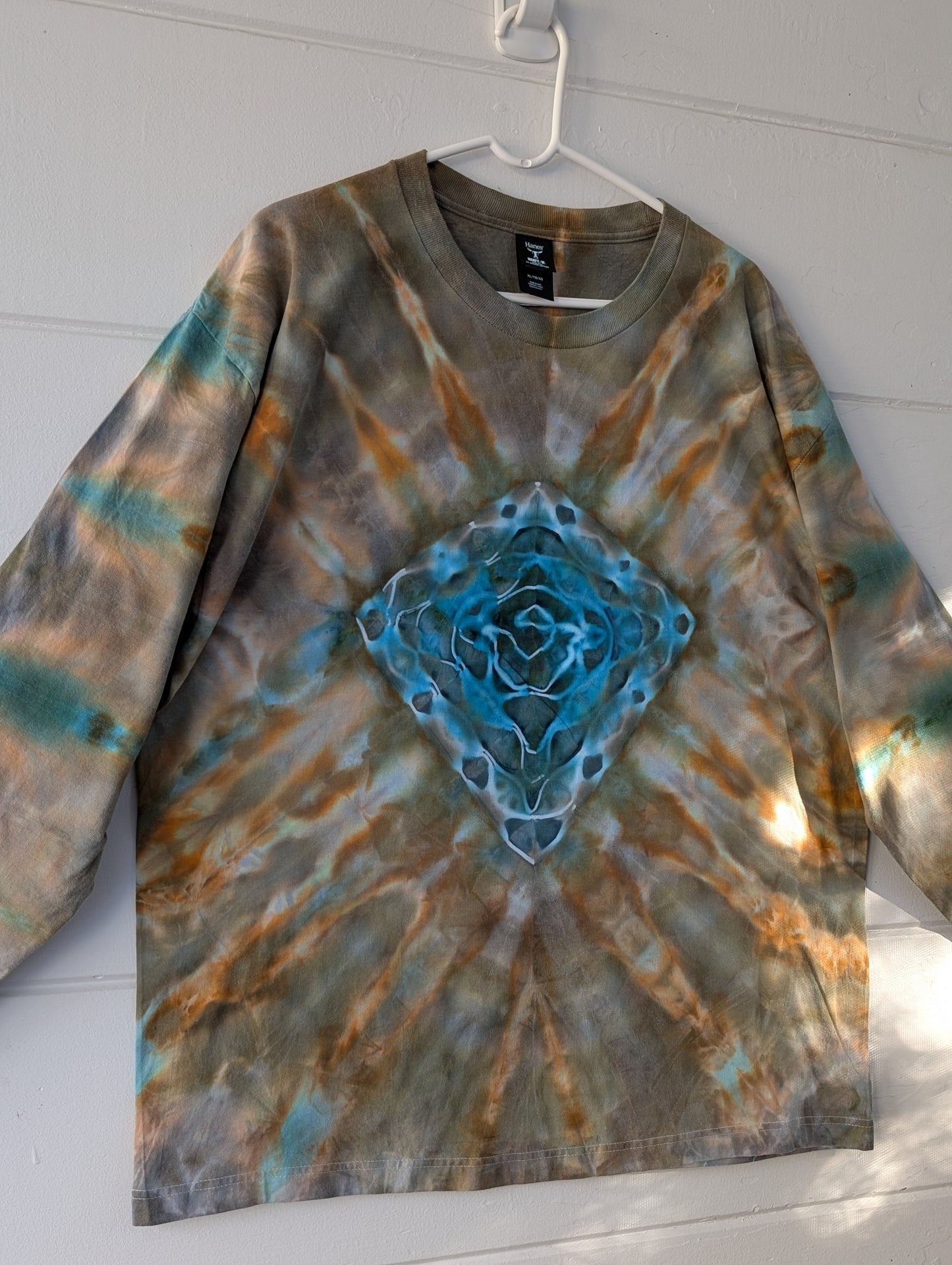 XL SACRED LONG SLEEVE