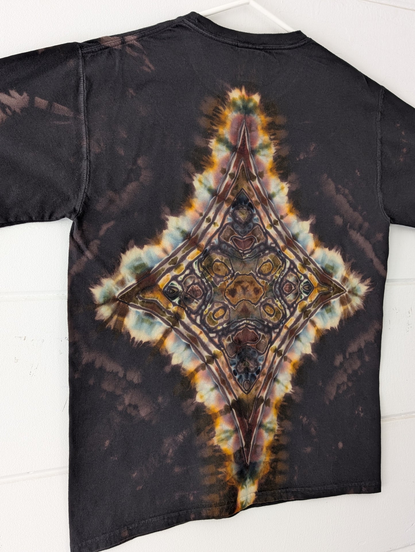 MEDIUM SACRED REVERSE