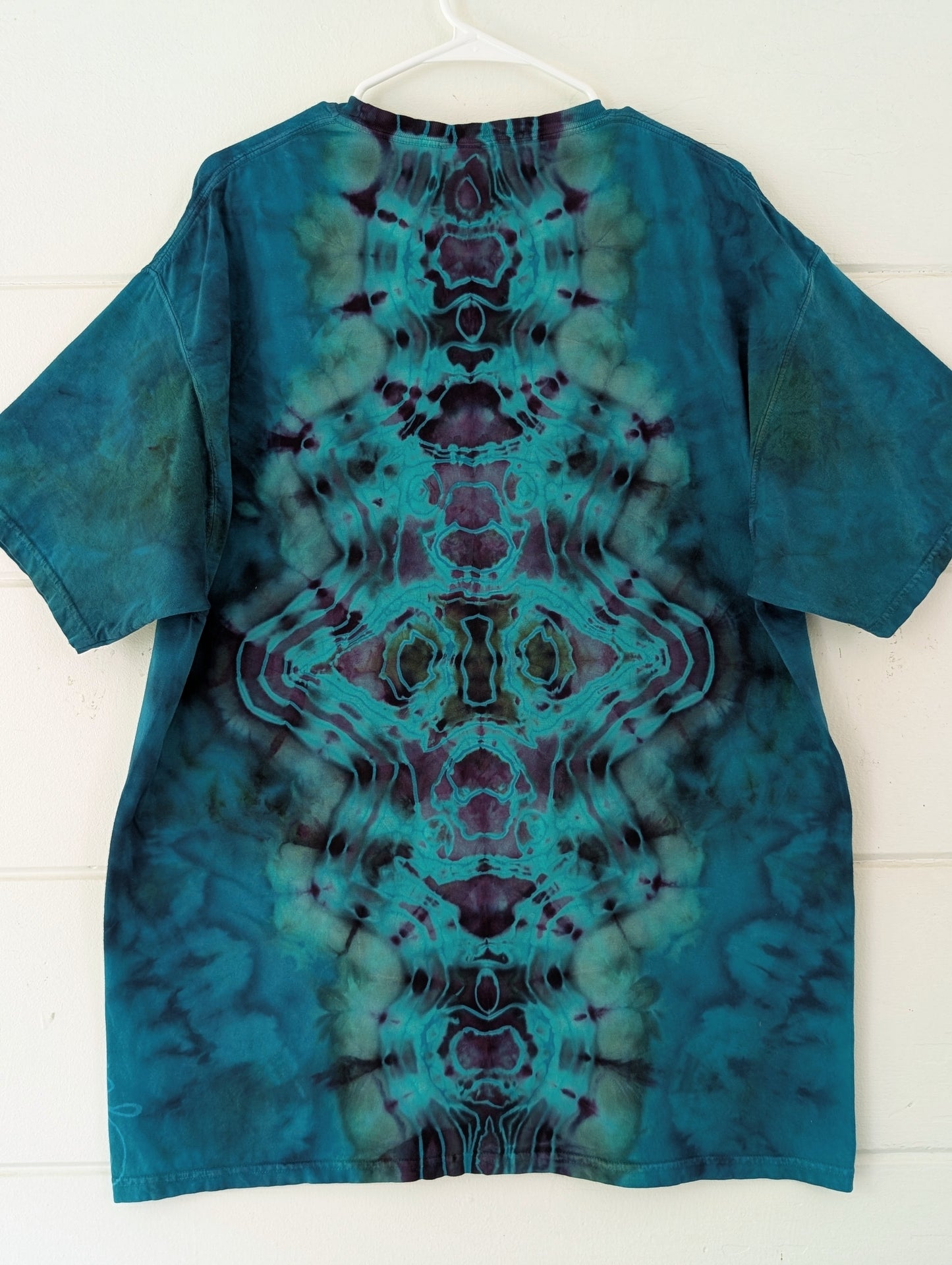 Sacred Reverse • XL